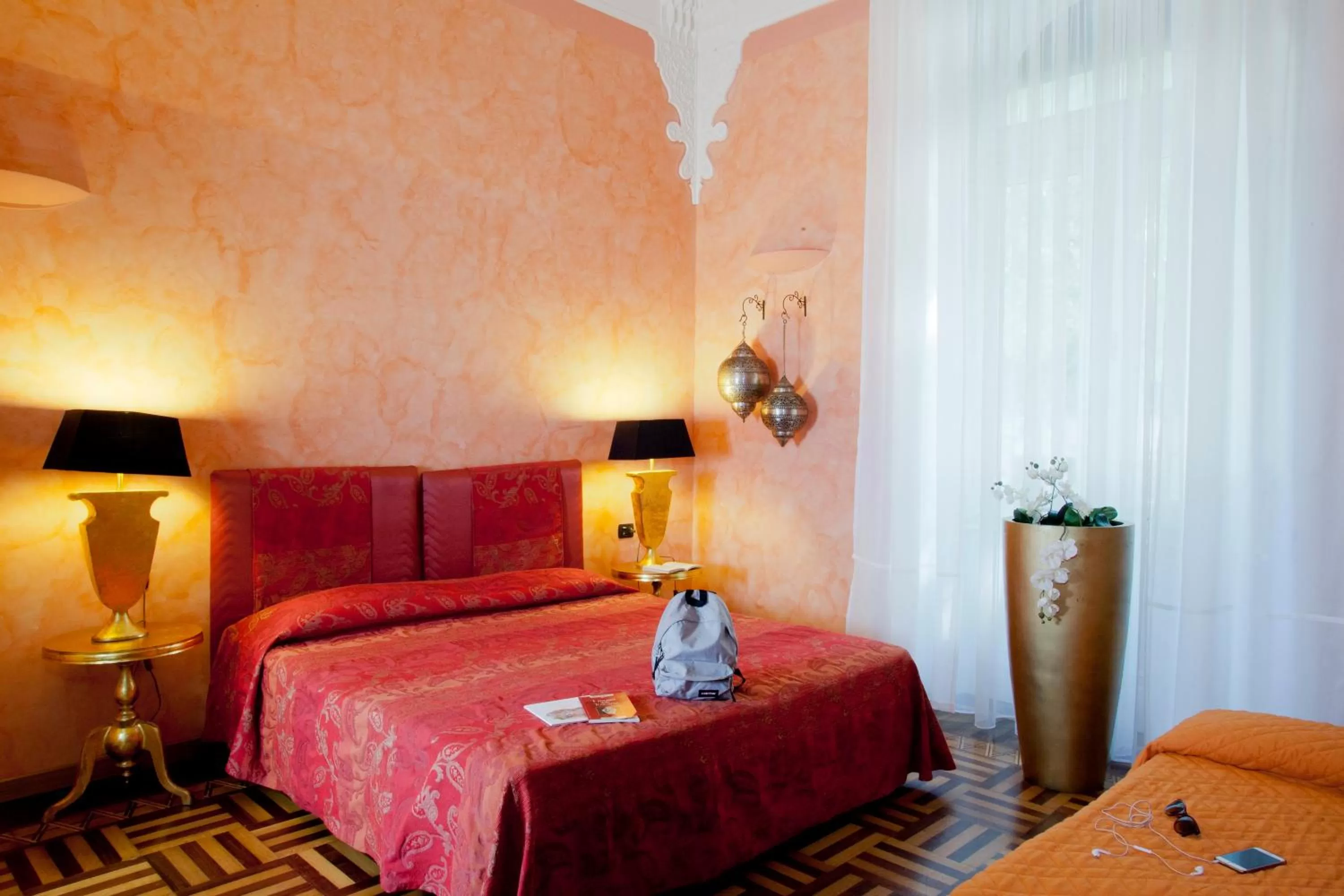 Photo of the whole room, Bed in Palazzo Lombardo