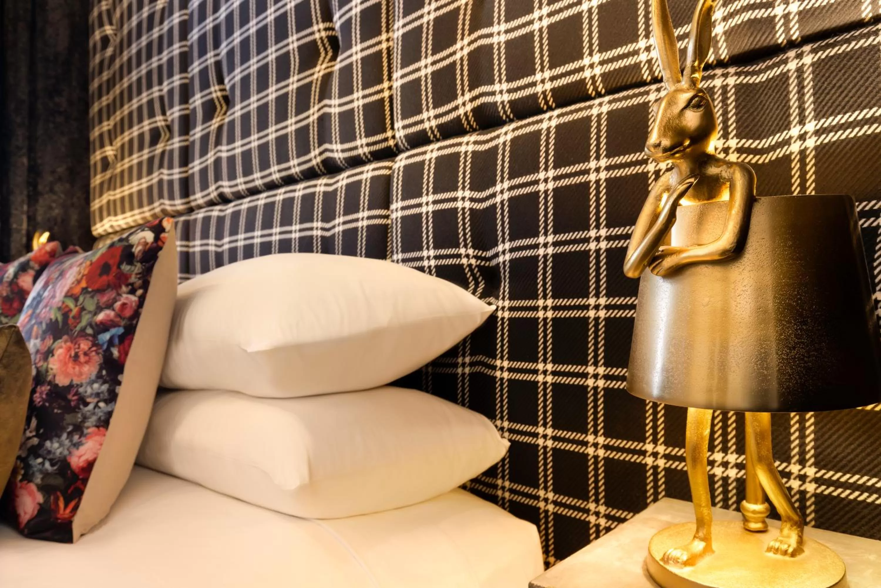 Bed in Hotel Frangos