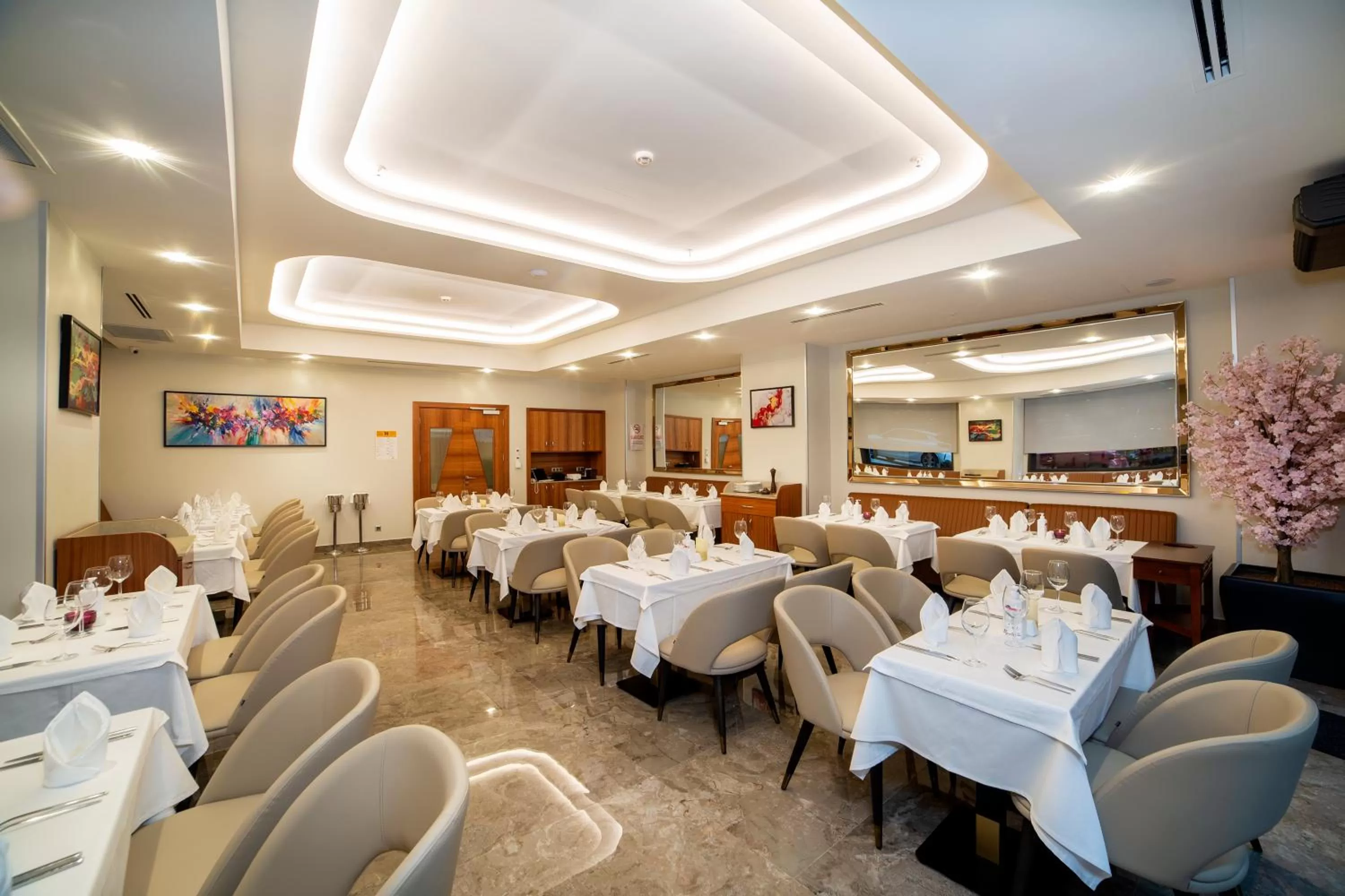 Restaurant/places to eat in Erboy Hotel Istanbul Sirkeci