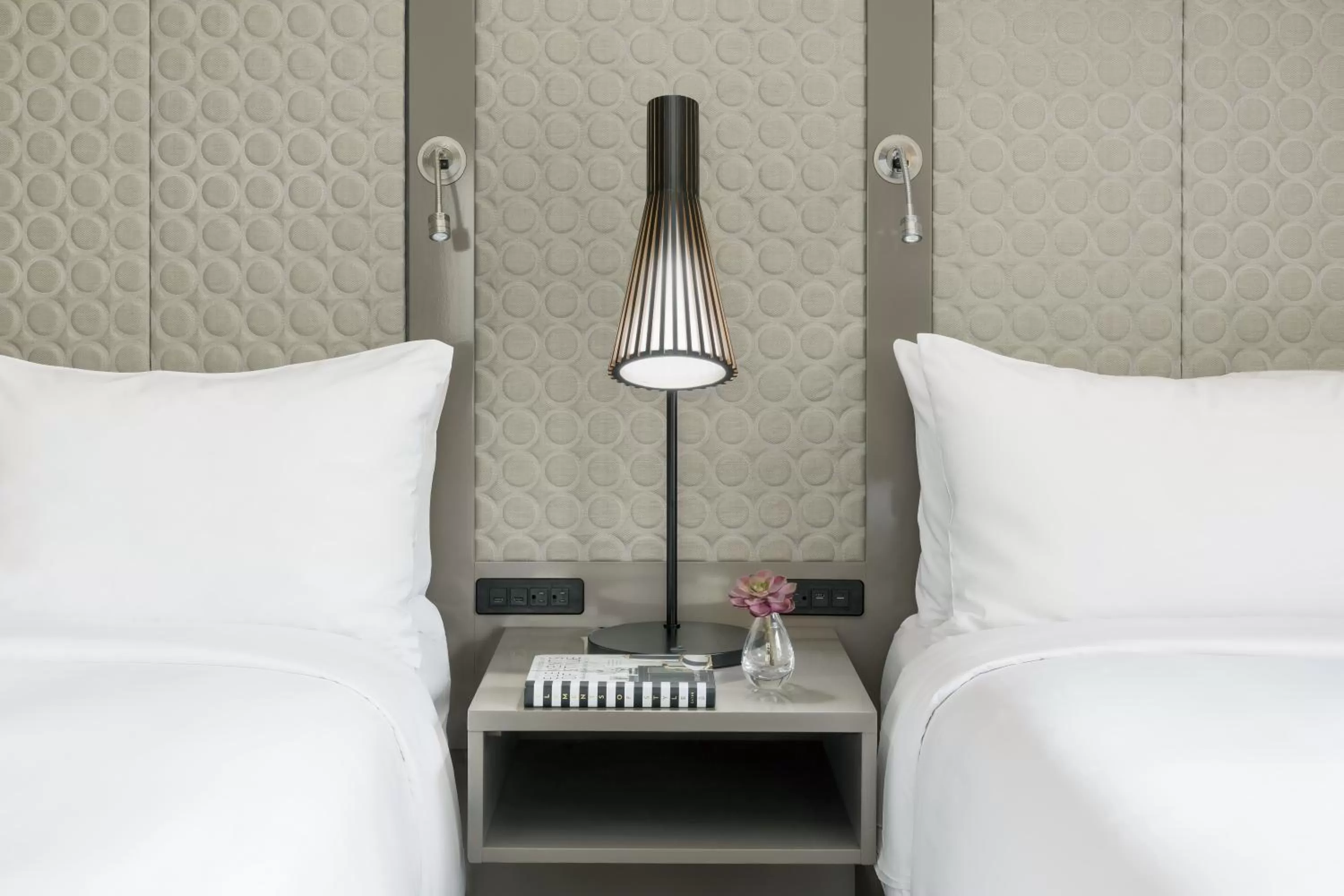 Bedroom, Bed in Stanford Court San Francisco