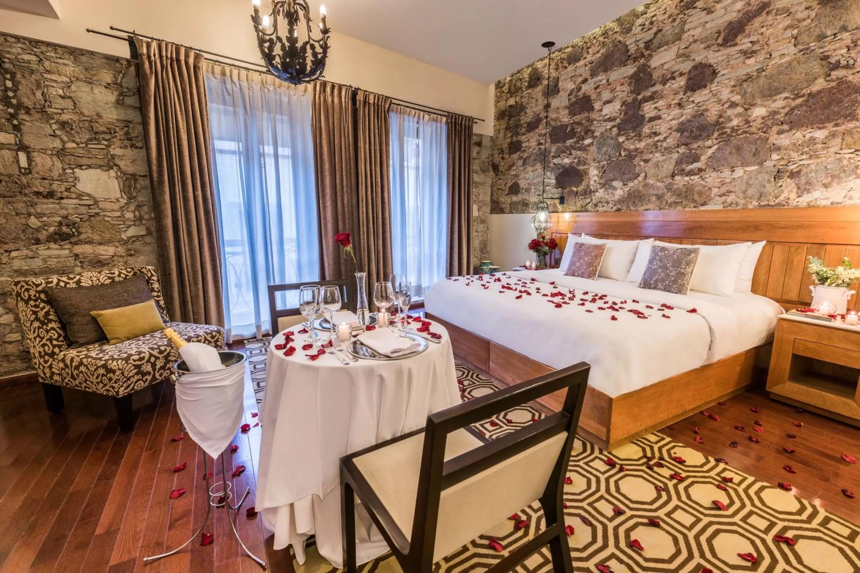 Decorative detail, Bed in Edelmira Hotel Boutique