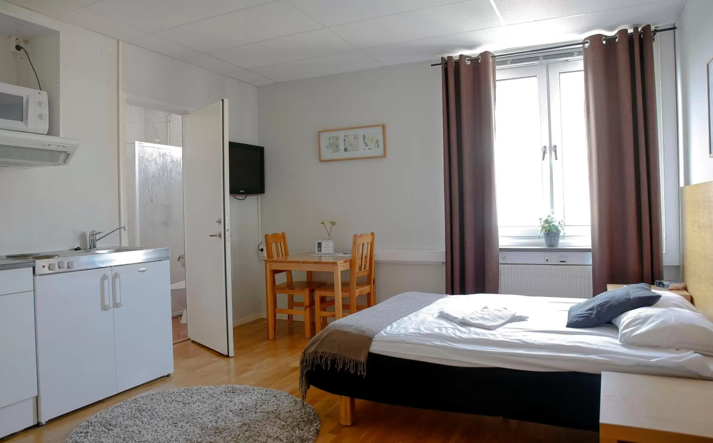 Single Room with Kitchenette in The Brewery Hotel Single Room with Kitchenette in The Brewery Hotel