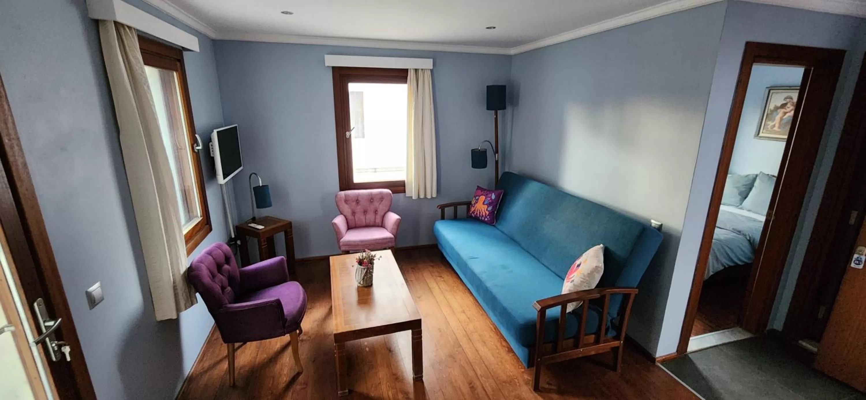 Photo of the whole room in Stone House Hotel