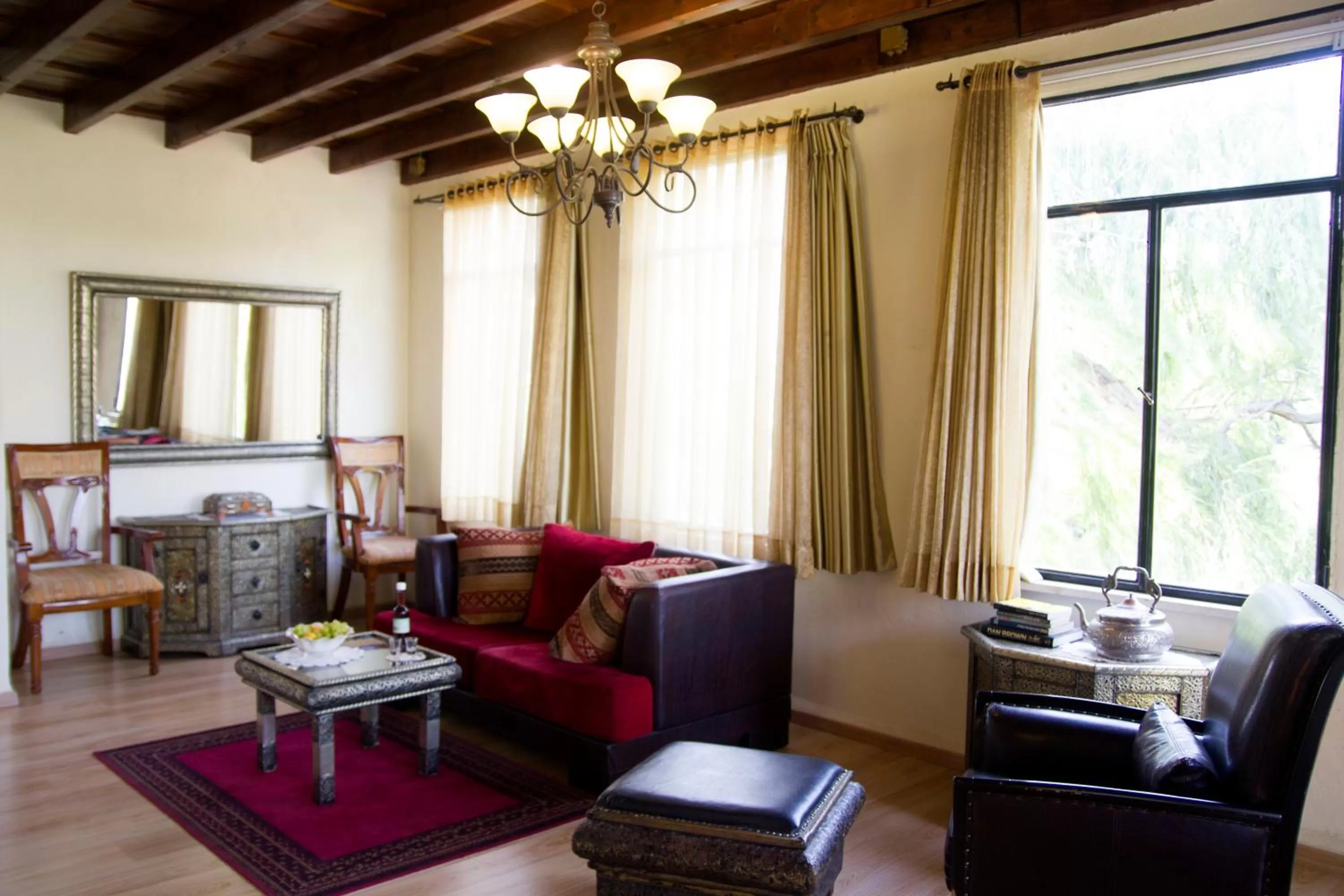 Suite with Balcony in Beit Shalom Historical boutique Hotel