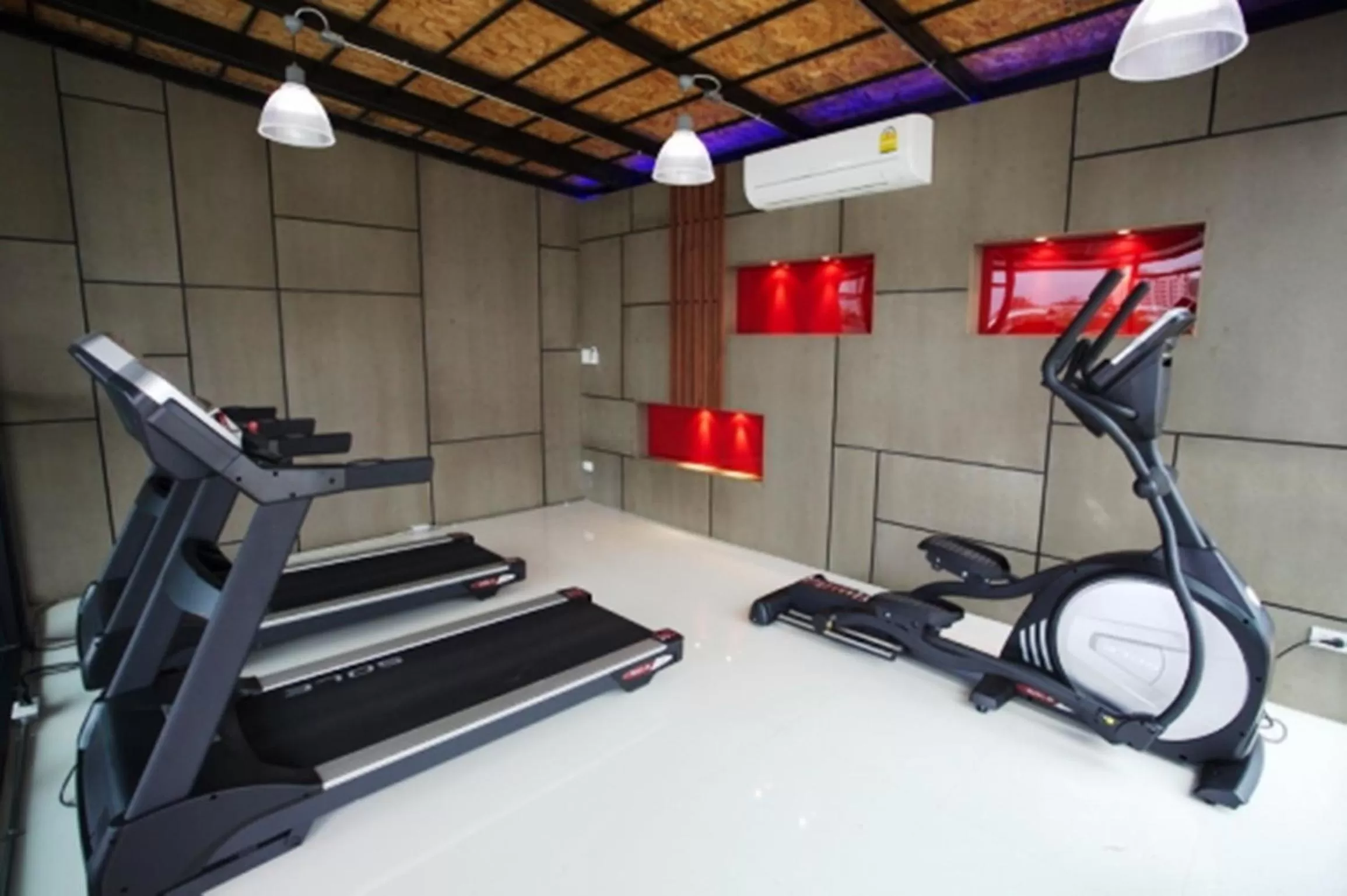 Fitness centre/facilities in Prajaktra Design Hotel