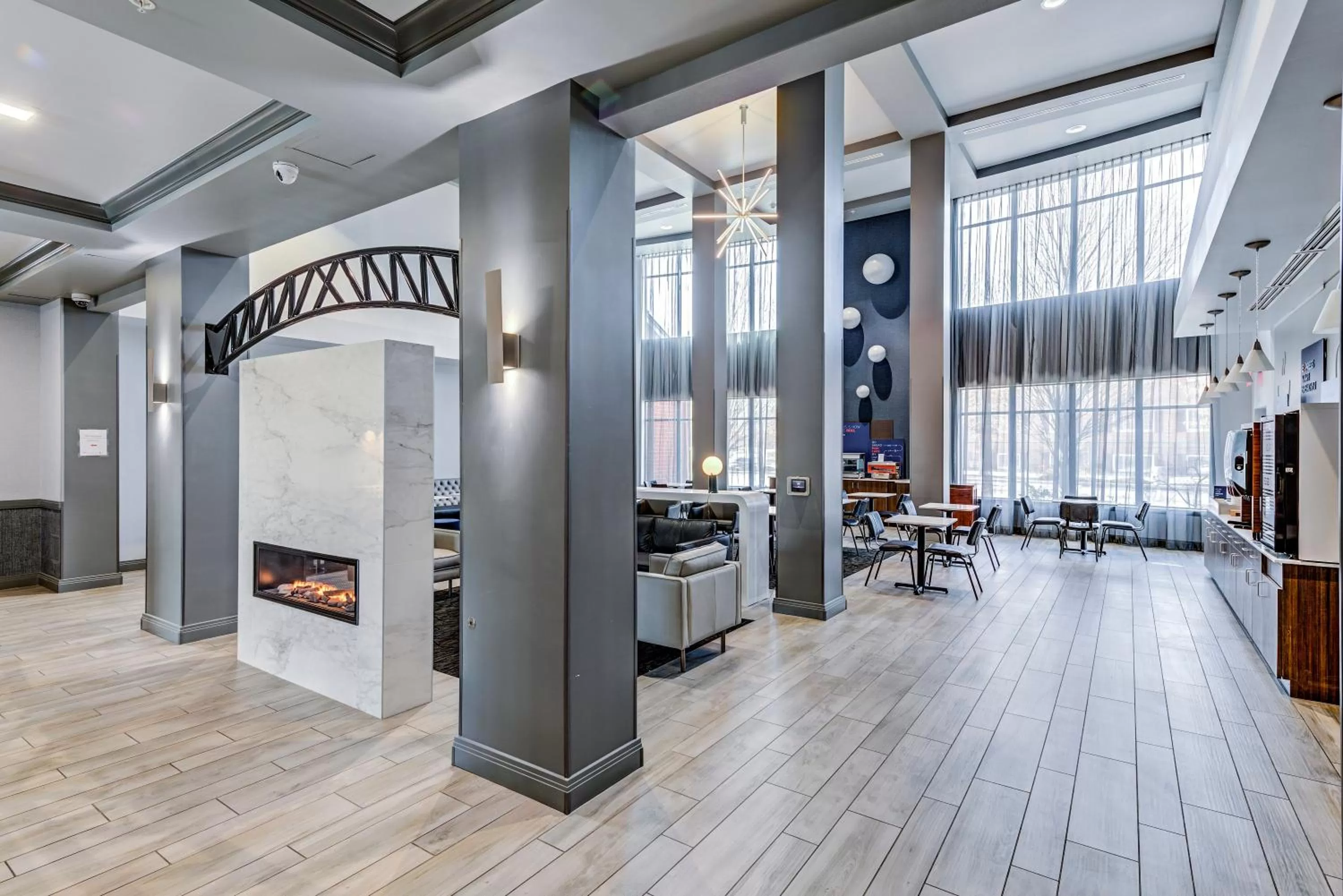 Property building in Holiday Inn Express Hotel & Suites Ohio State University- OSU Medical Center by IHG