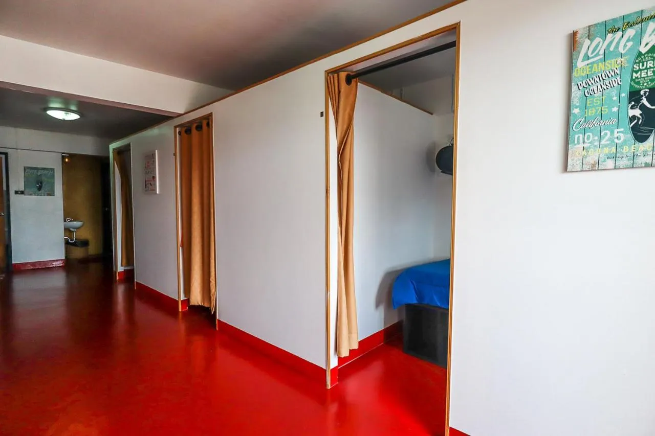 Bedroom in The Cabin Backpackers Hostel & Bar