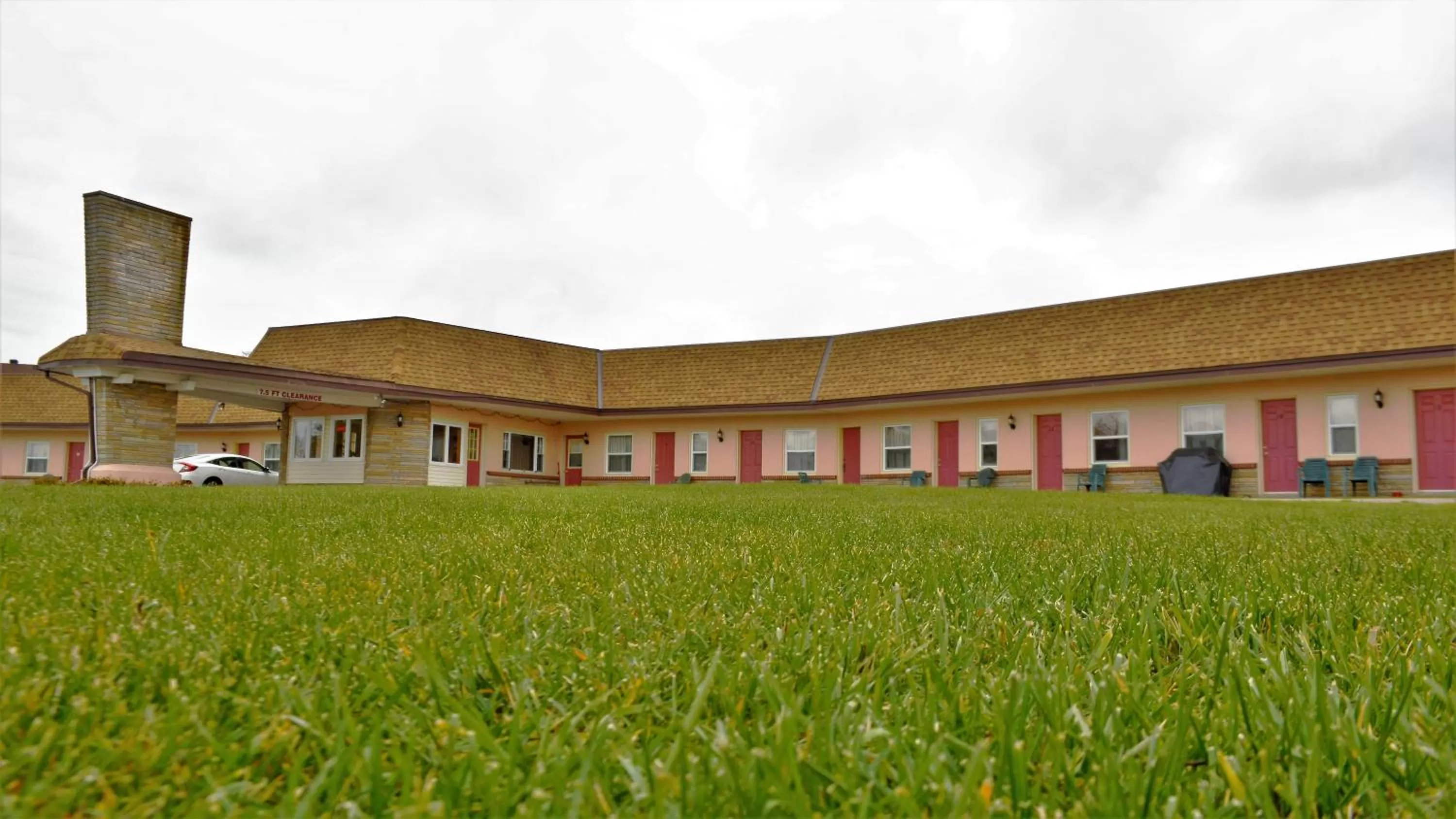 Bird's eye view in Knights Inn Colonial Fireside Inn