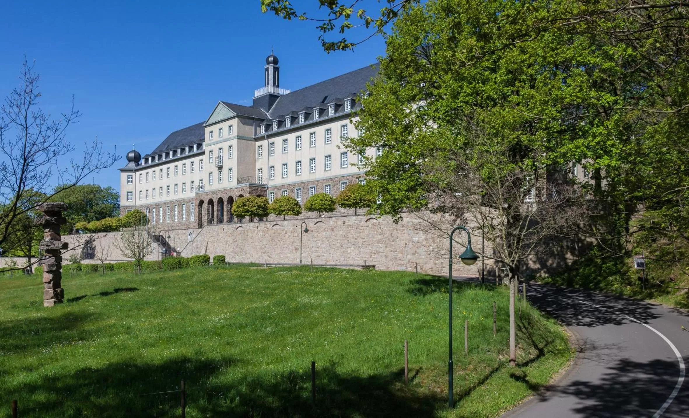 Property building in Kardinal Schulte Haus