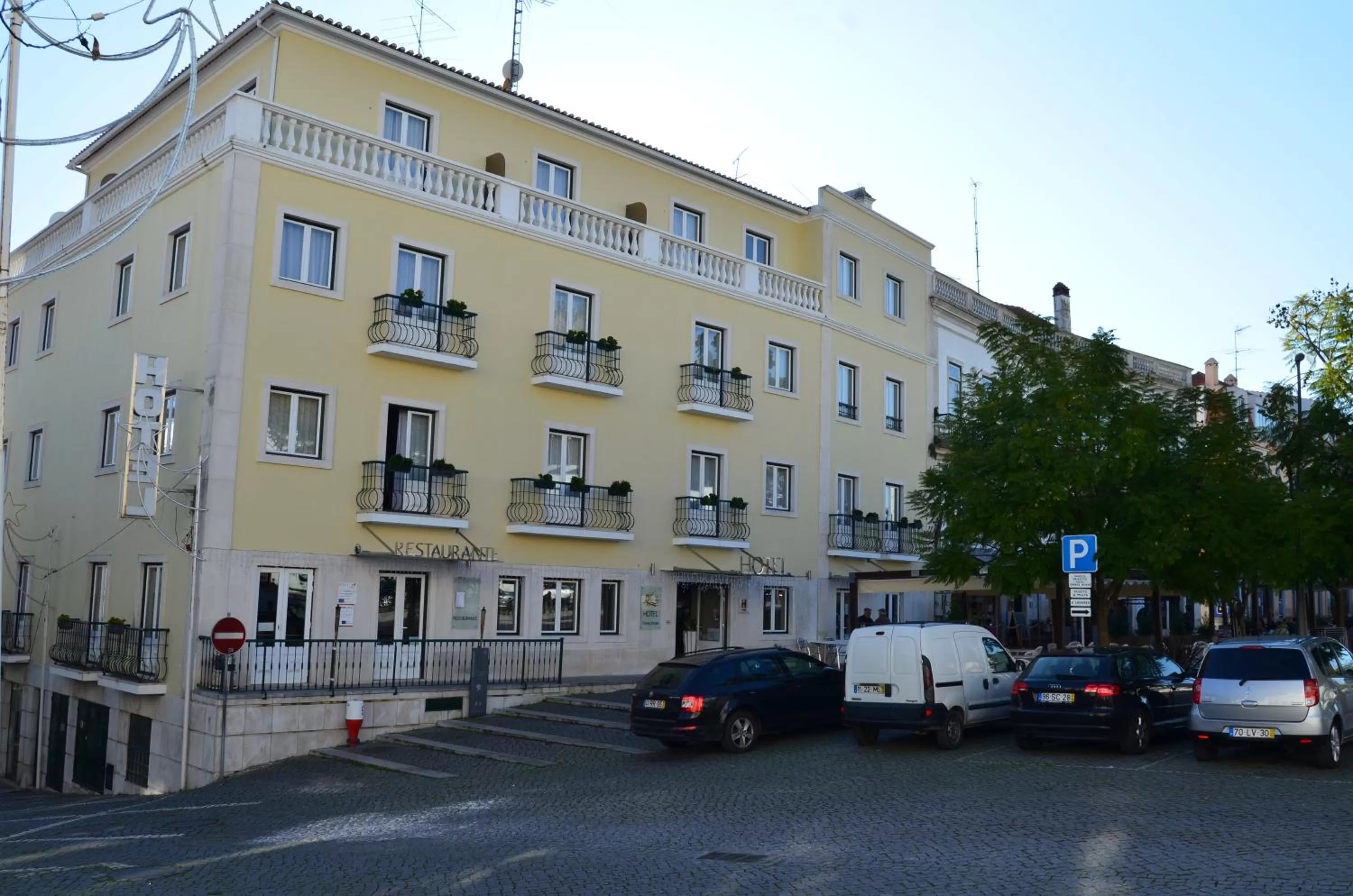 Property building in Hotel Torres Novas