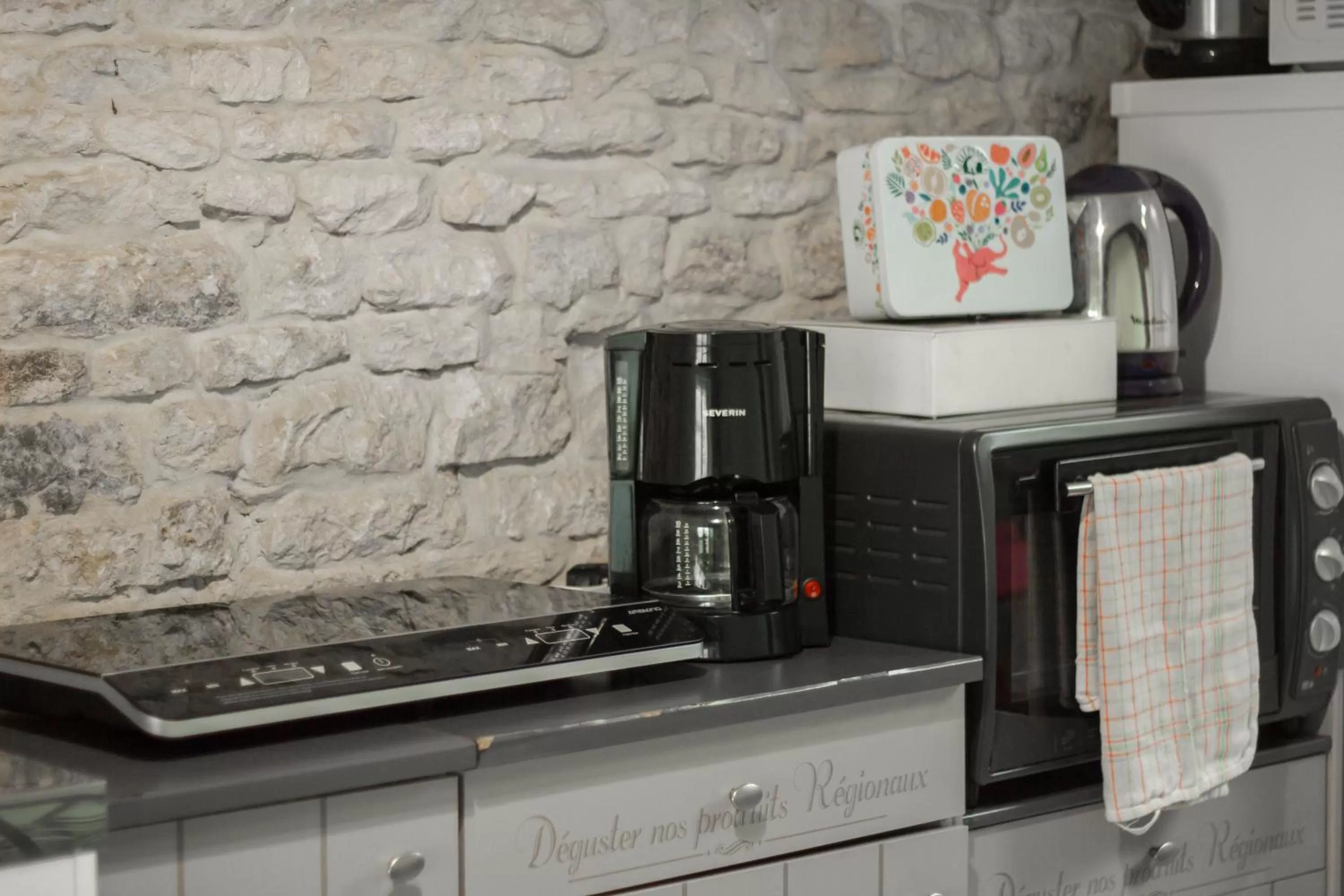 Coffee/tea facilities in Les chambres touristique Juléa