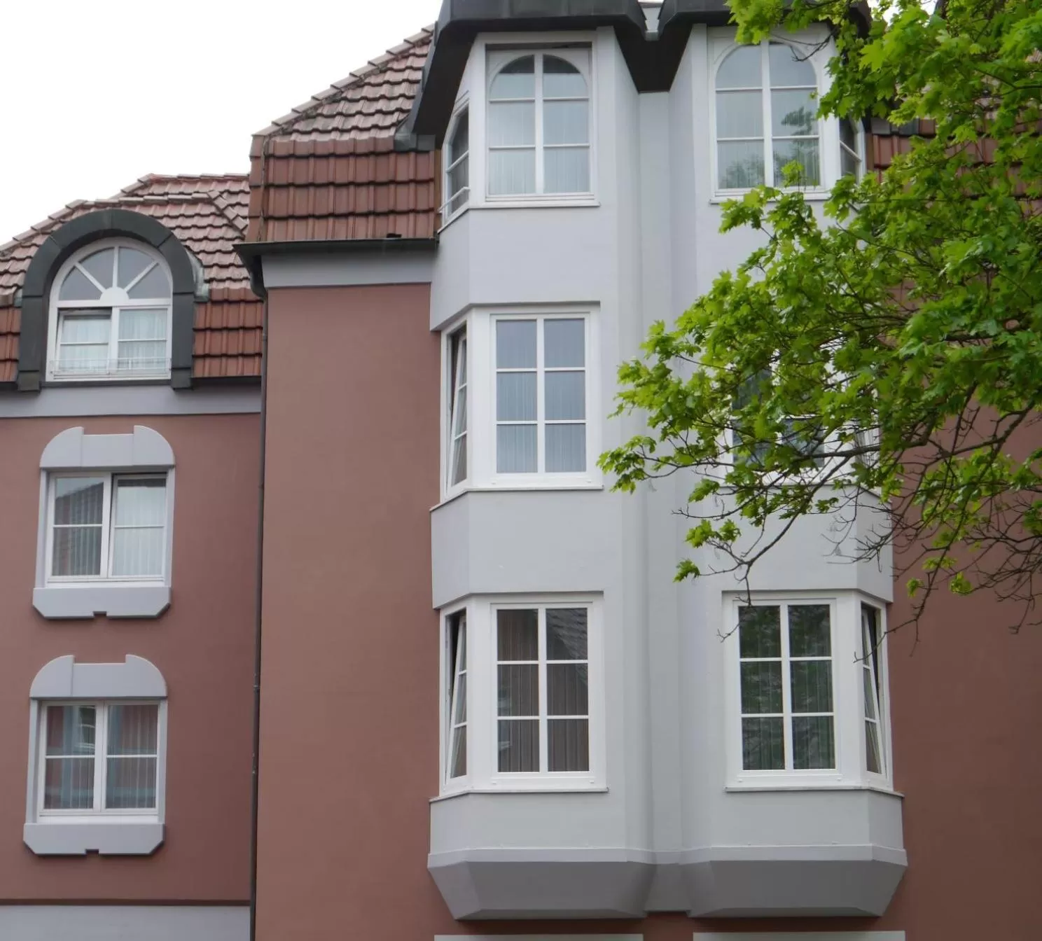 Property building in Villa Huxori