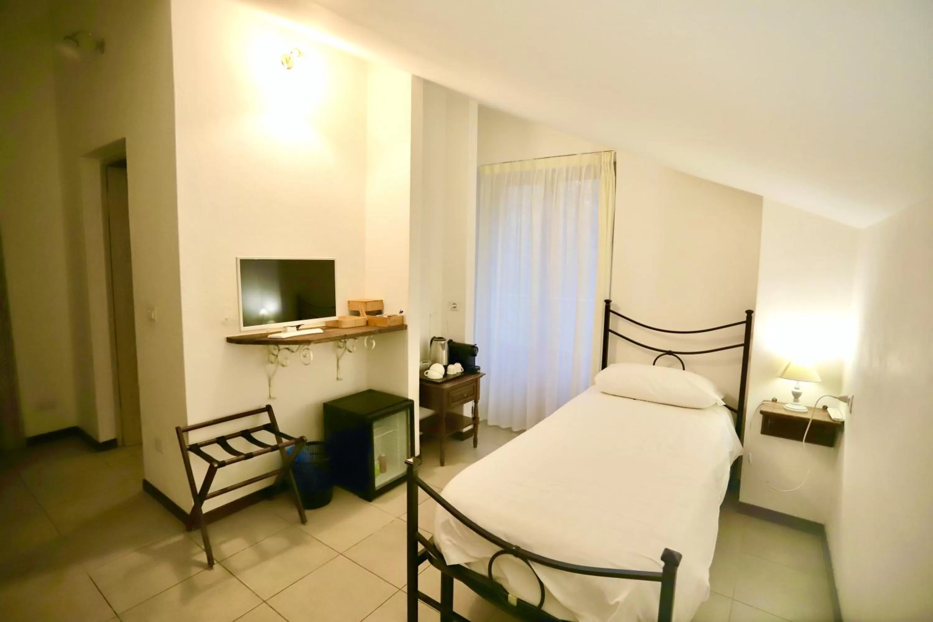 Bedroom, Bed in La Villa del Lago