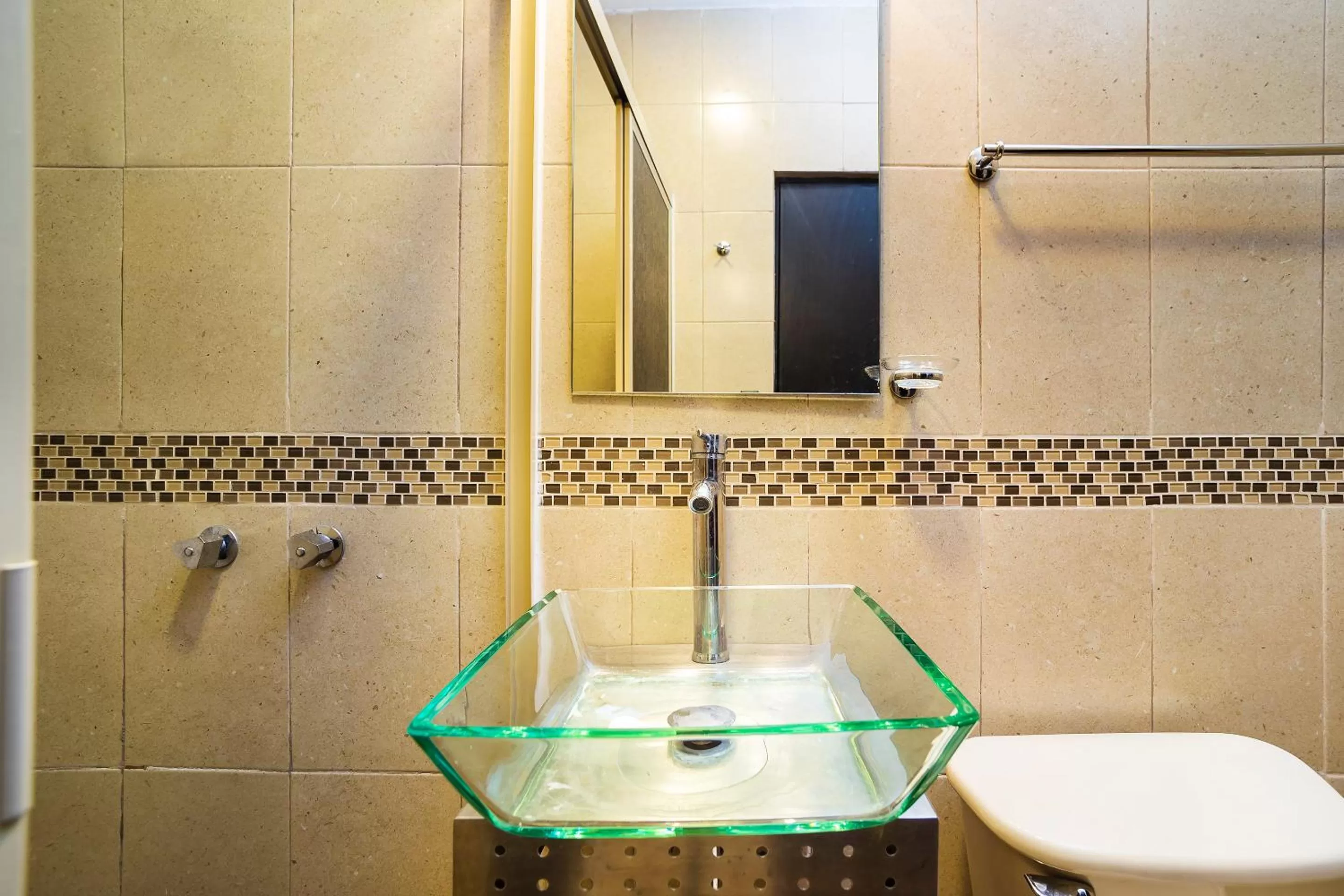 Toilet in San José Suites Boutique