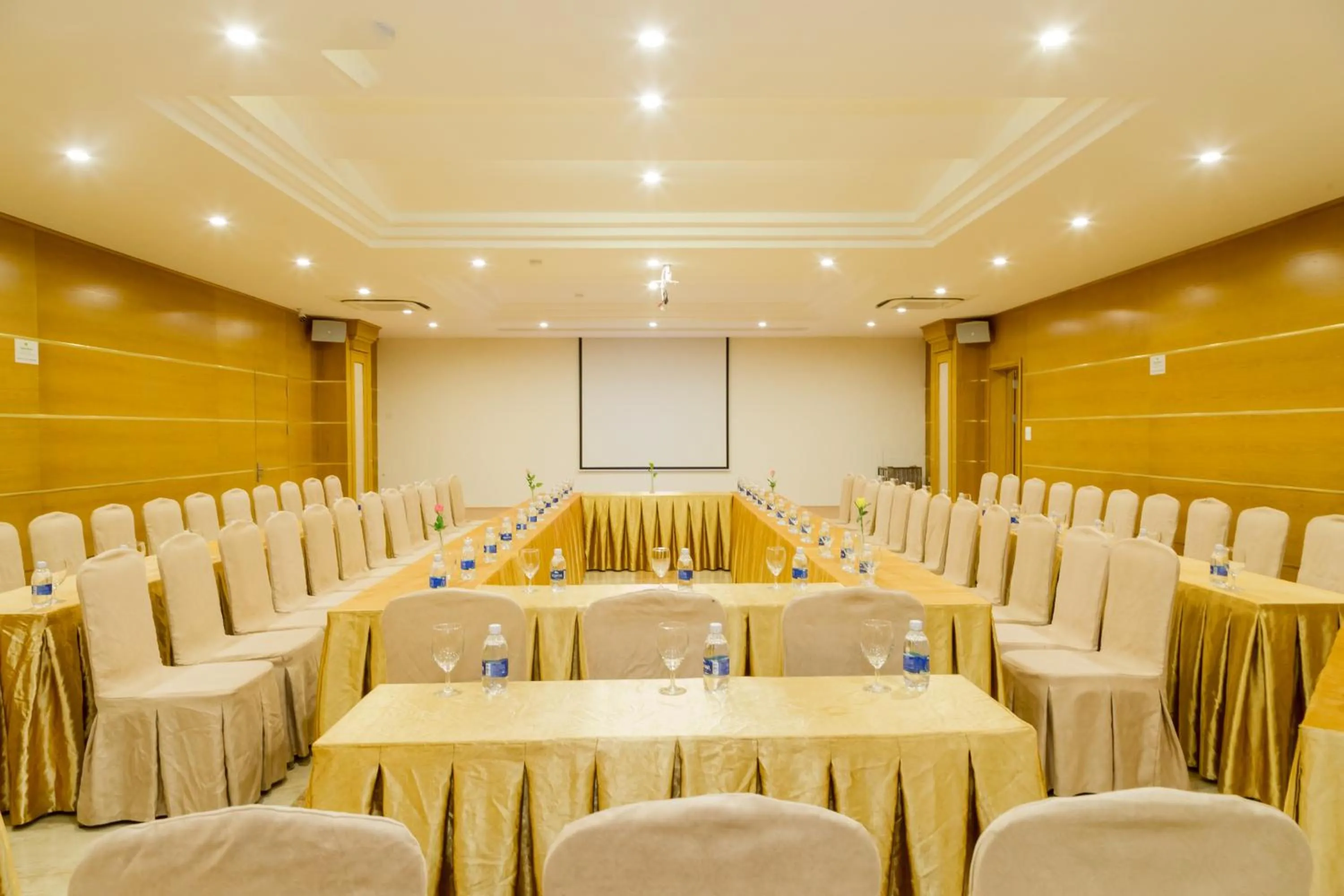 Meeting/conference room in Palm Hotel Thanh Hoa
