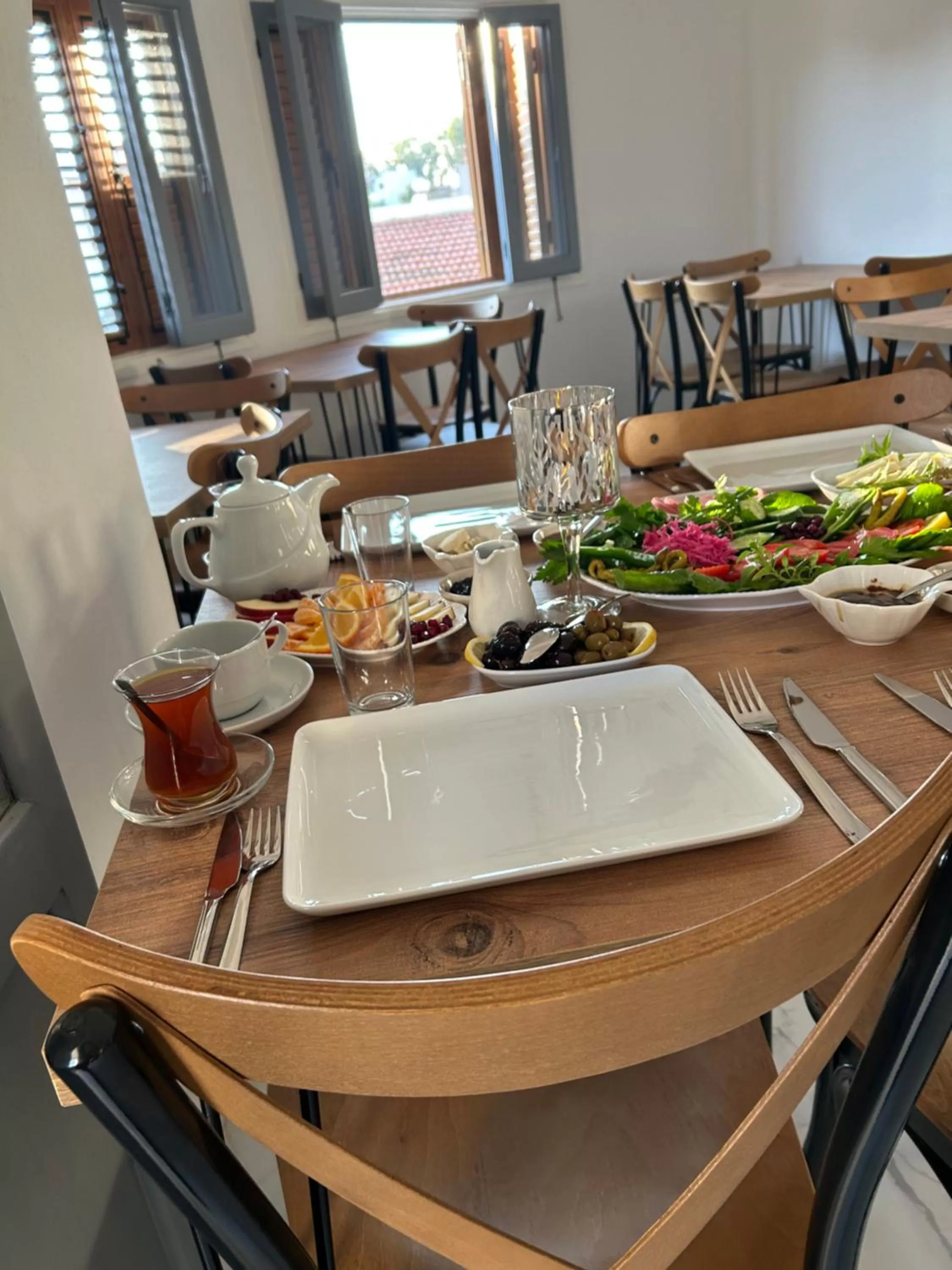 Food and drinks in Royal Goddess Guest House, Walled City