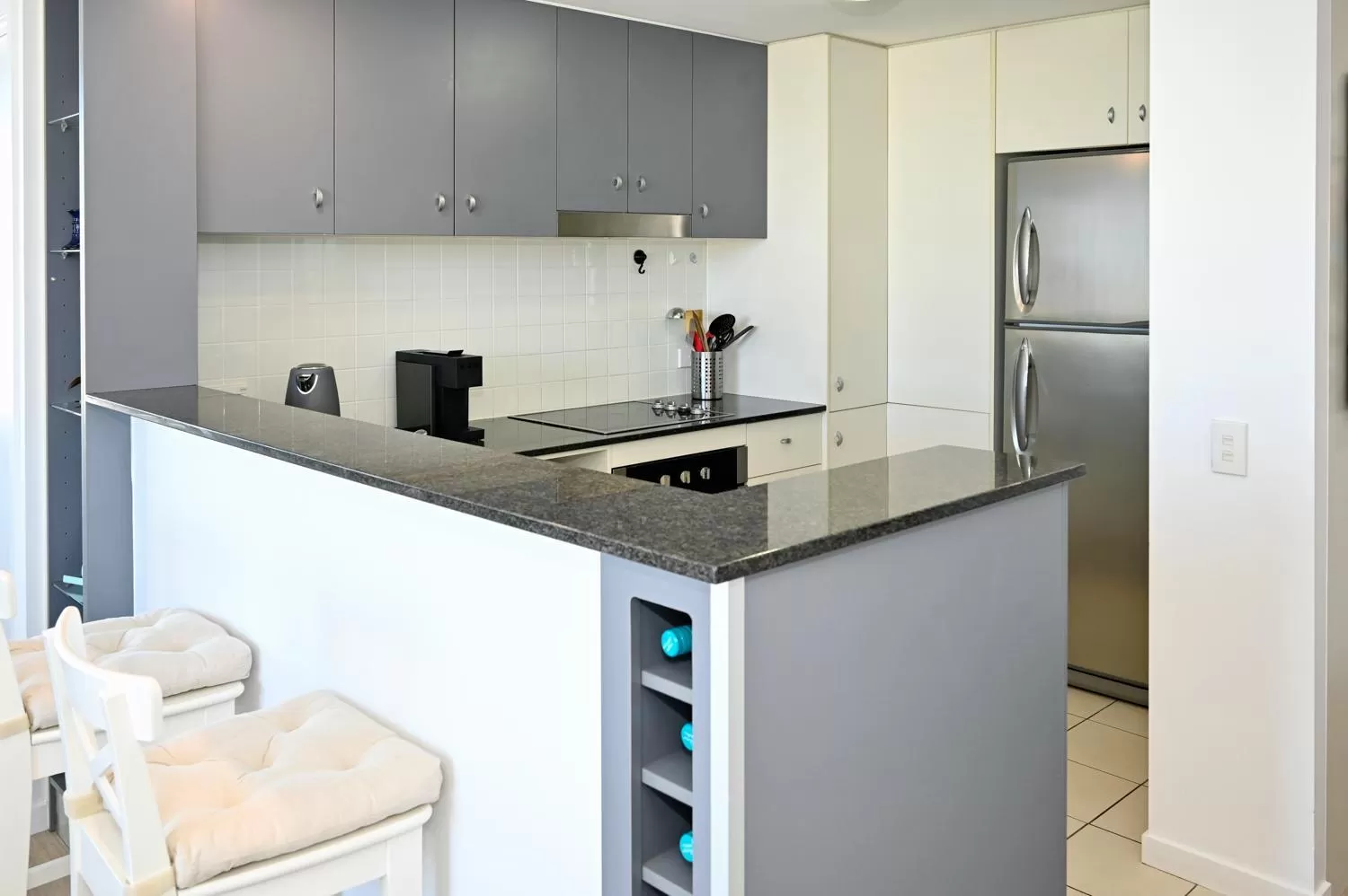 Kitchen or kitchenette in Pumicestone Blue