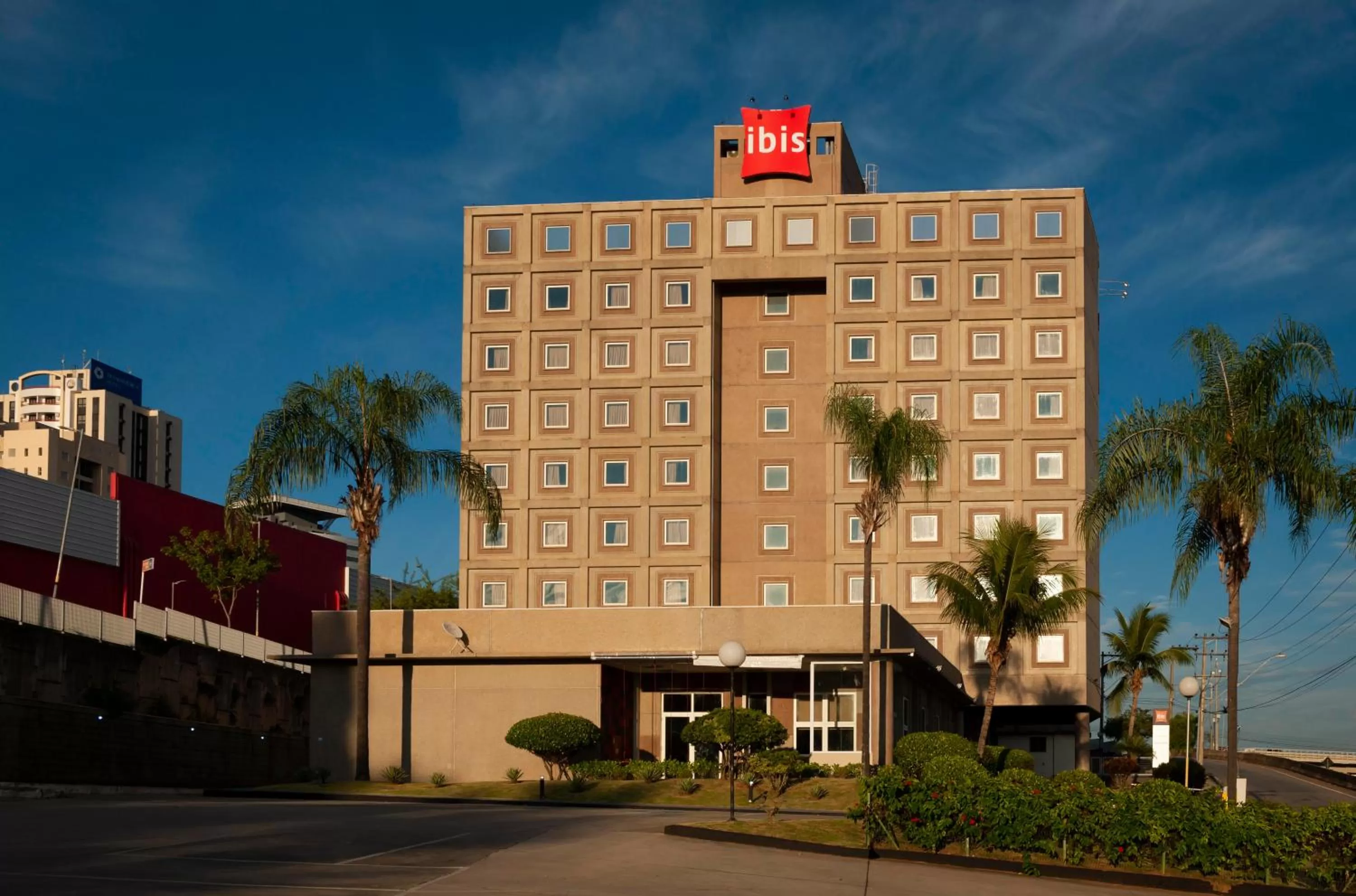 Property building in ibis Sorocaba