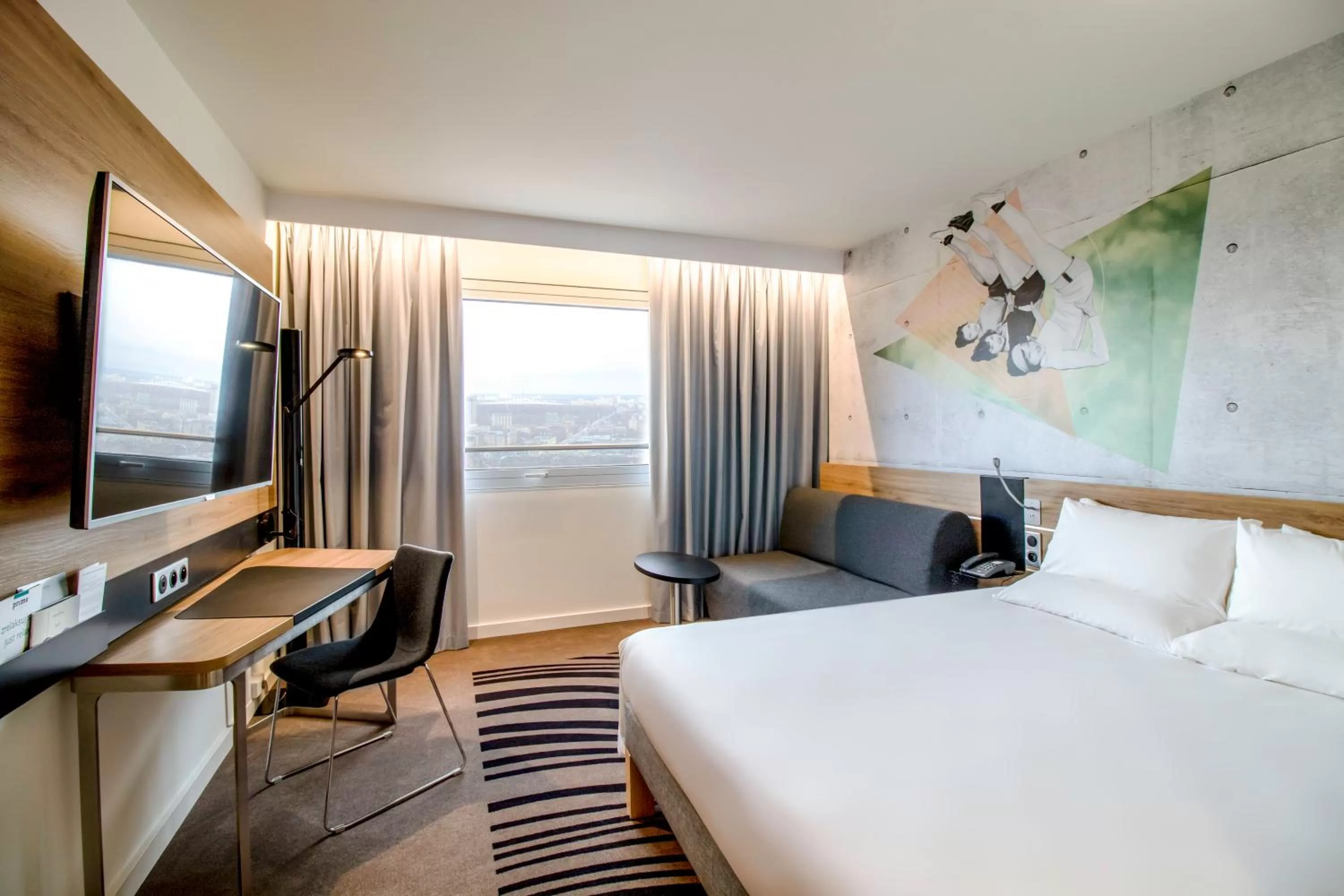 Photo of the whole room, Bed in Novotel Warszawa Centrum