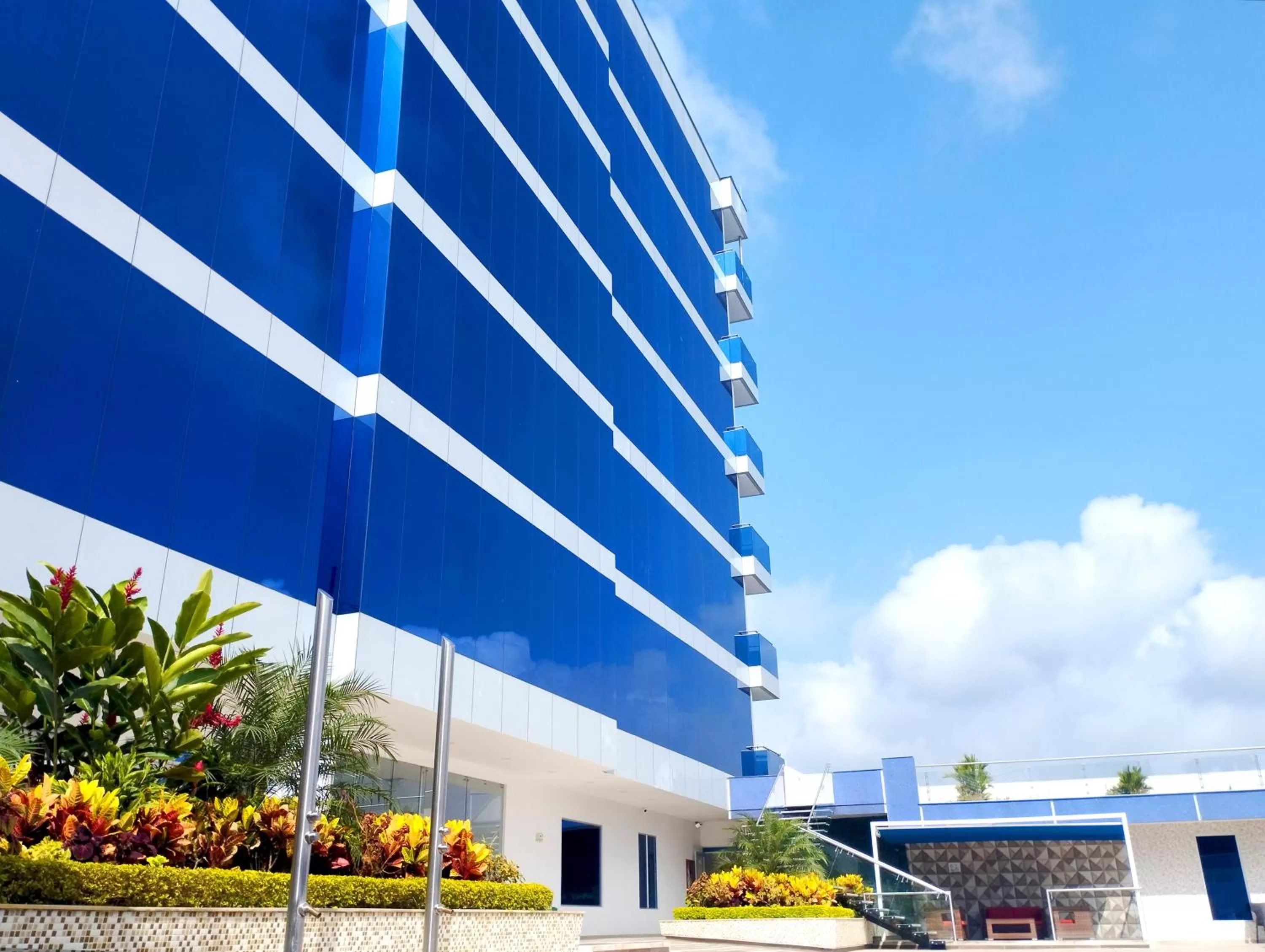 Property building in Hotel Real Elim International