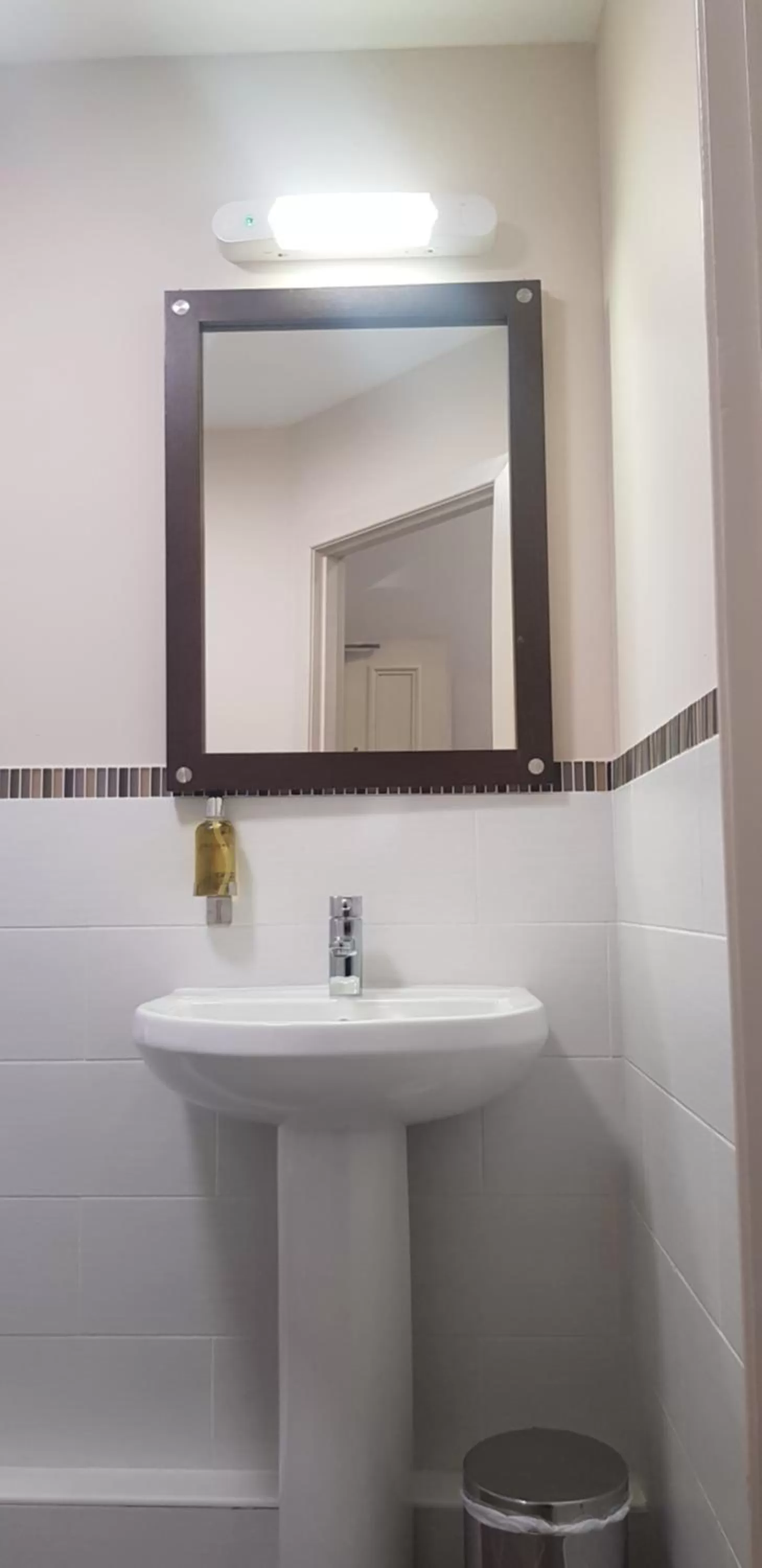 Bathroom in Aberdeen House