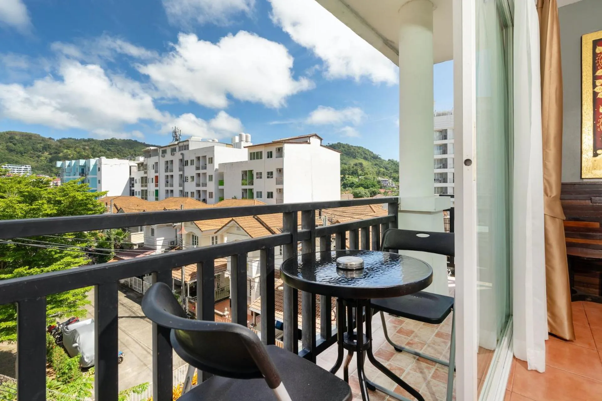 Bird's eye view in Memory 2