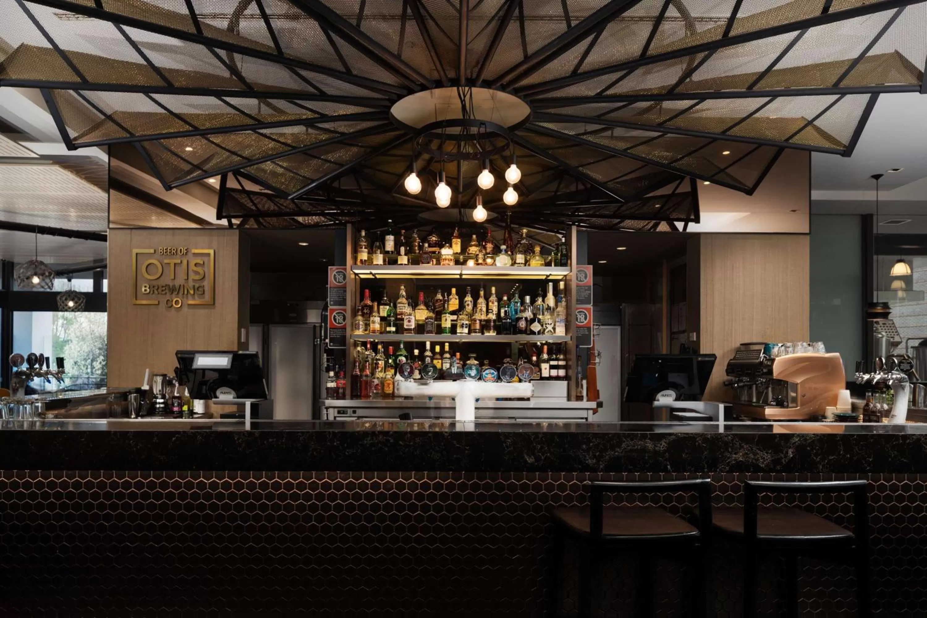 Lounge or bar in Rydges Campbelltown