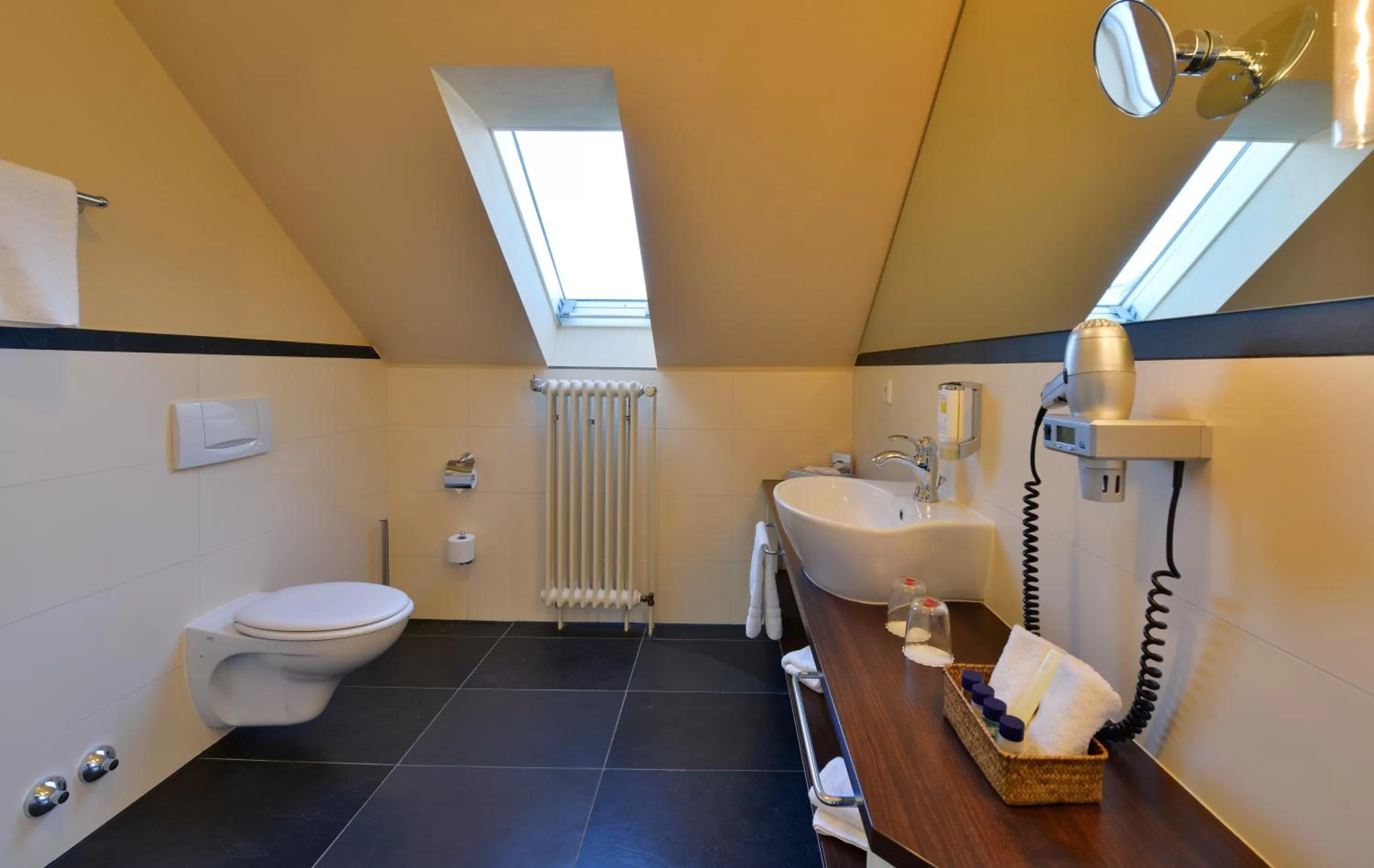 Bathroom in Hotel Alte Schule