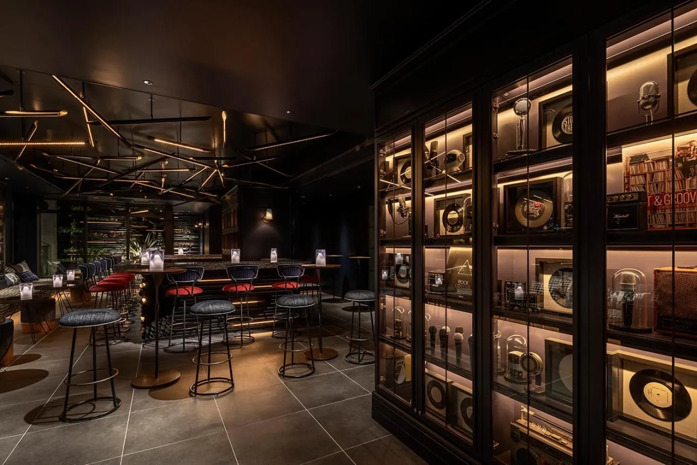 Lounge or bar in The LIVELY TOKYO AZABUJUBAN