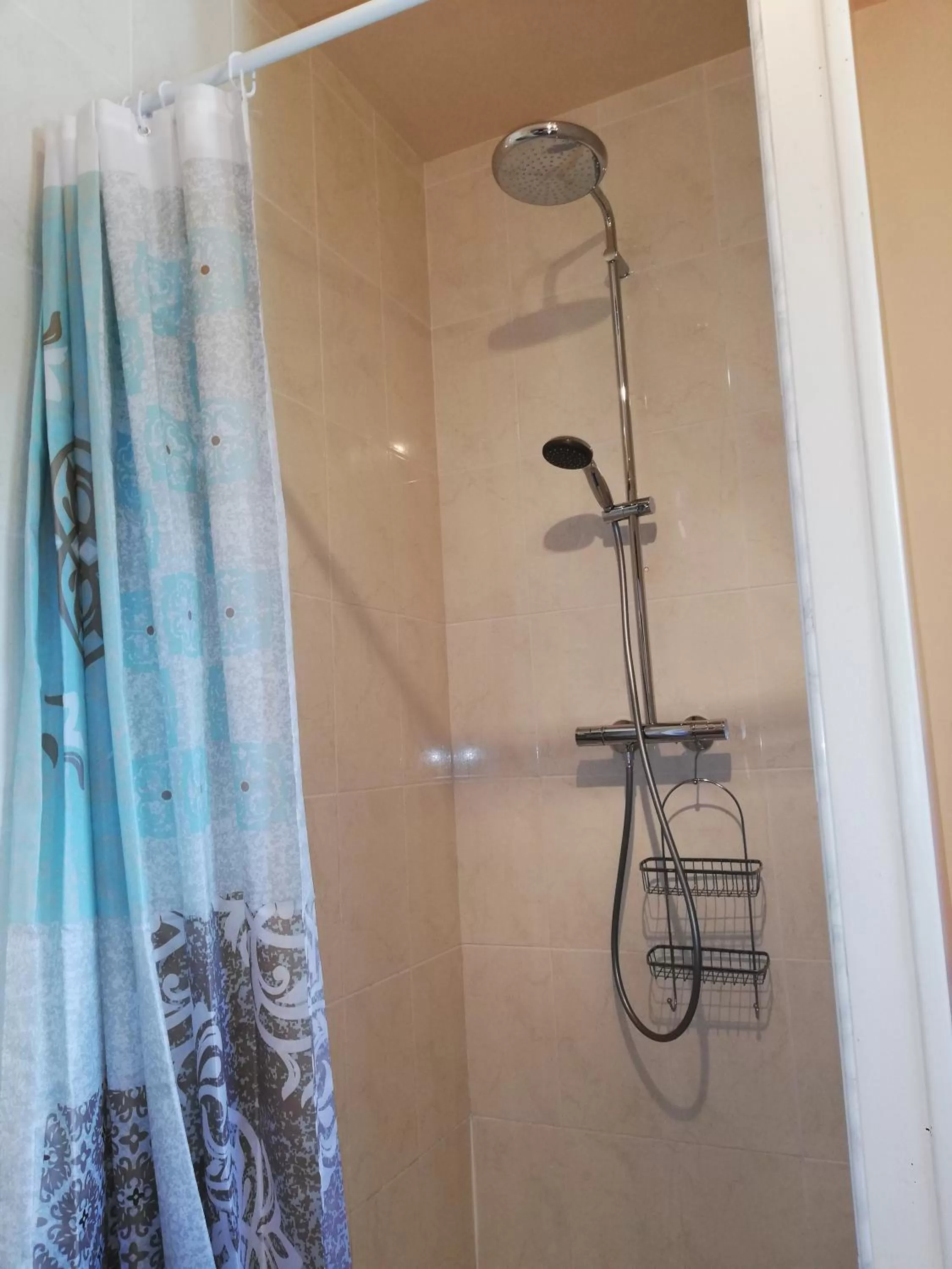 Bathroom in La Parisière