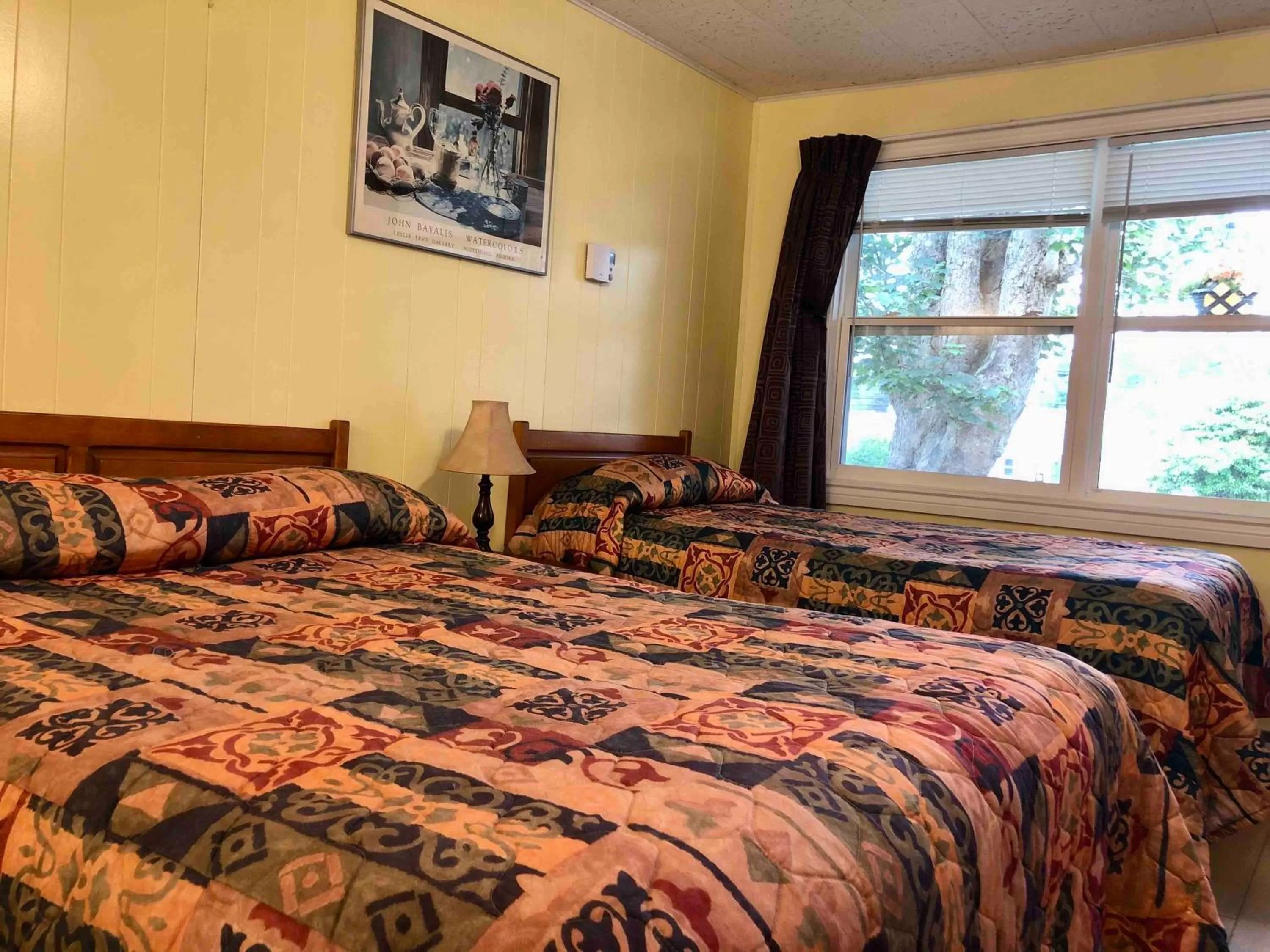 Lakelawn B&B and Motel