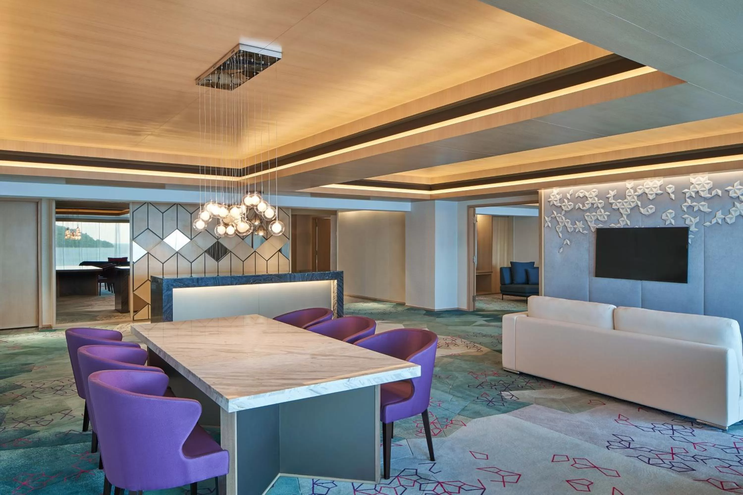 Living room in Le Meridien Kota Kinabalu