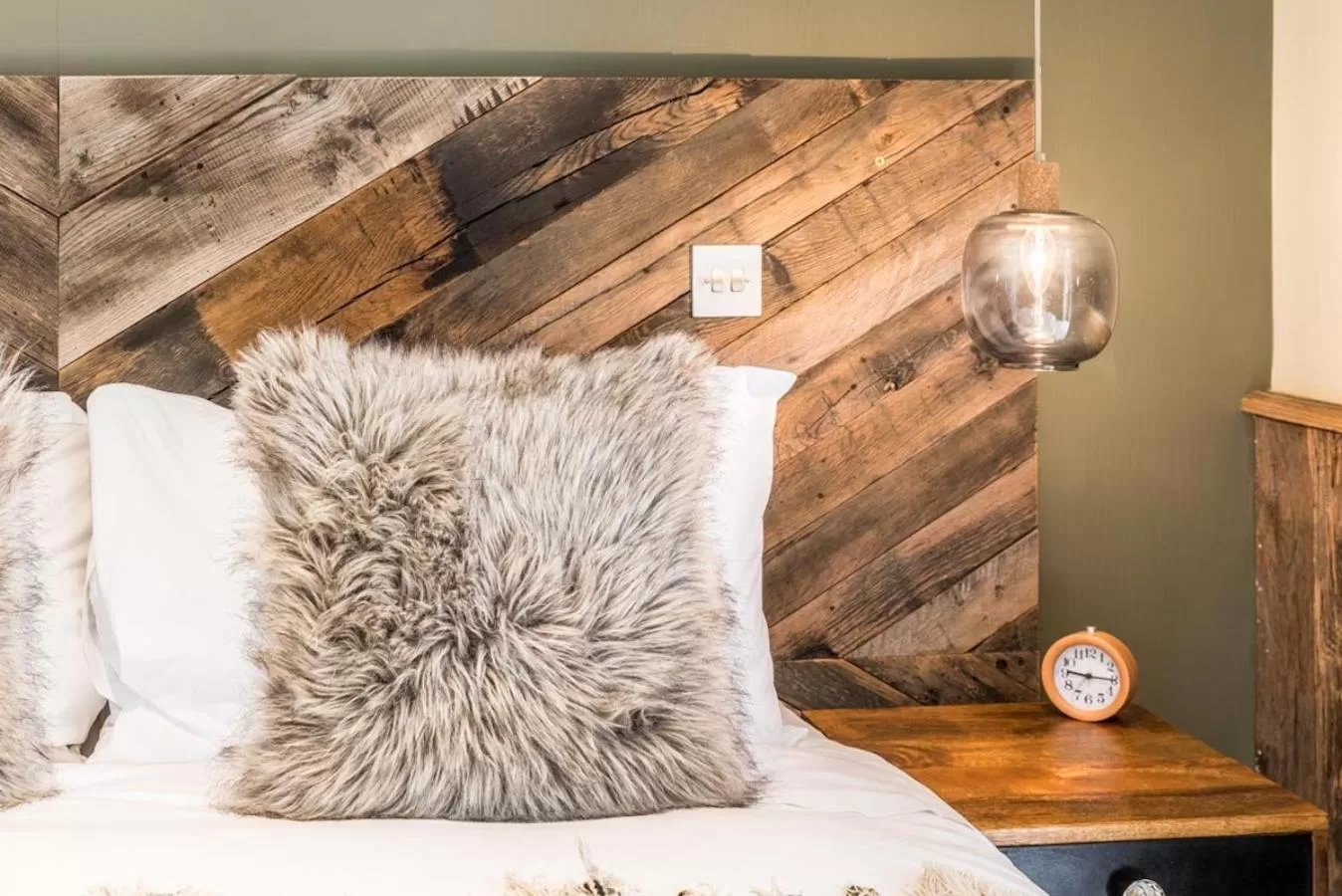 Decorative detail, Bed in The Litton