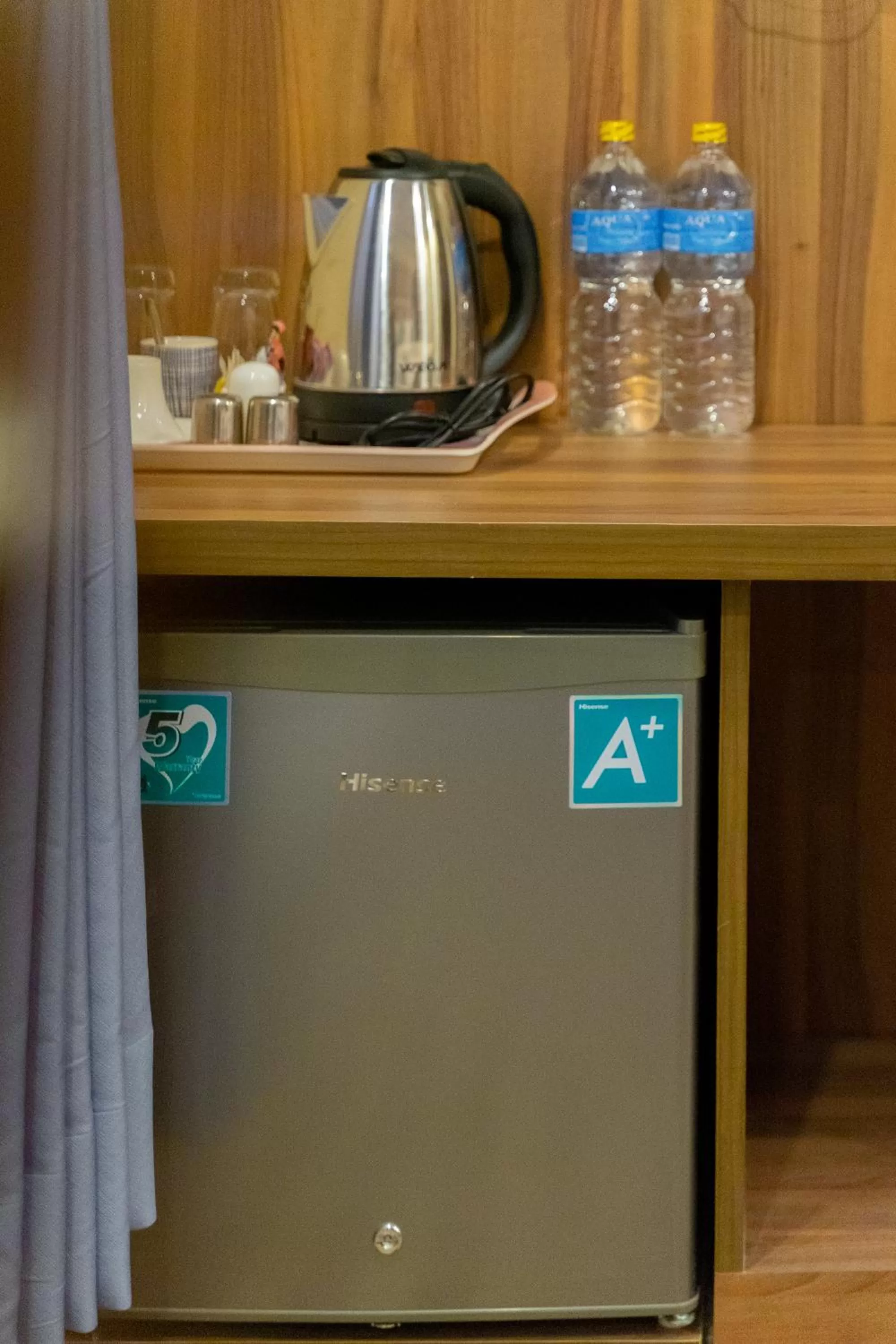 Coffee/tea facilities in Grand Yak Boutique Hotel