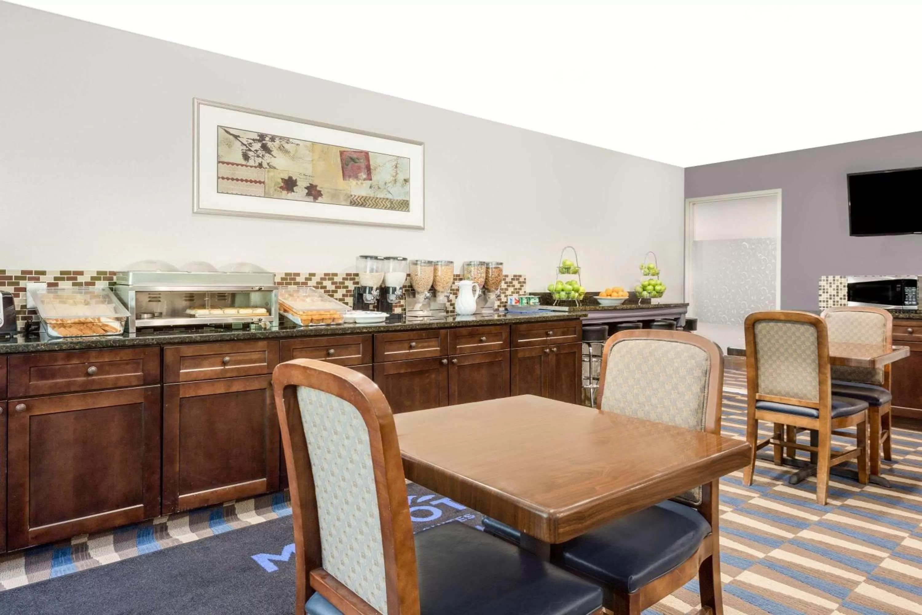 Restaurant/places to eat in Microtel Inn & Suites by Wyndham Bremen