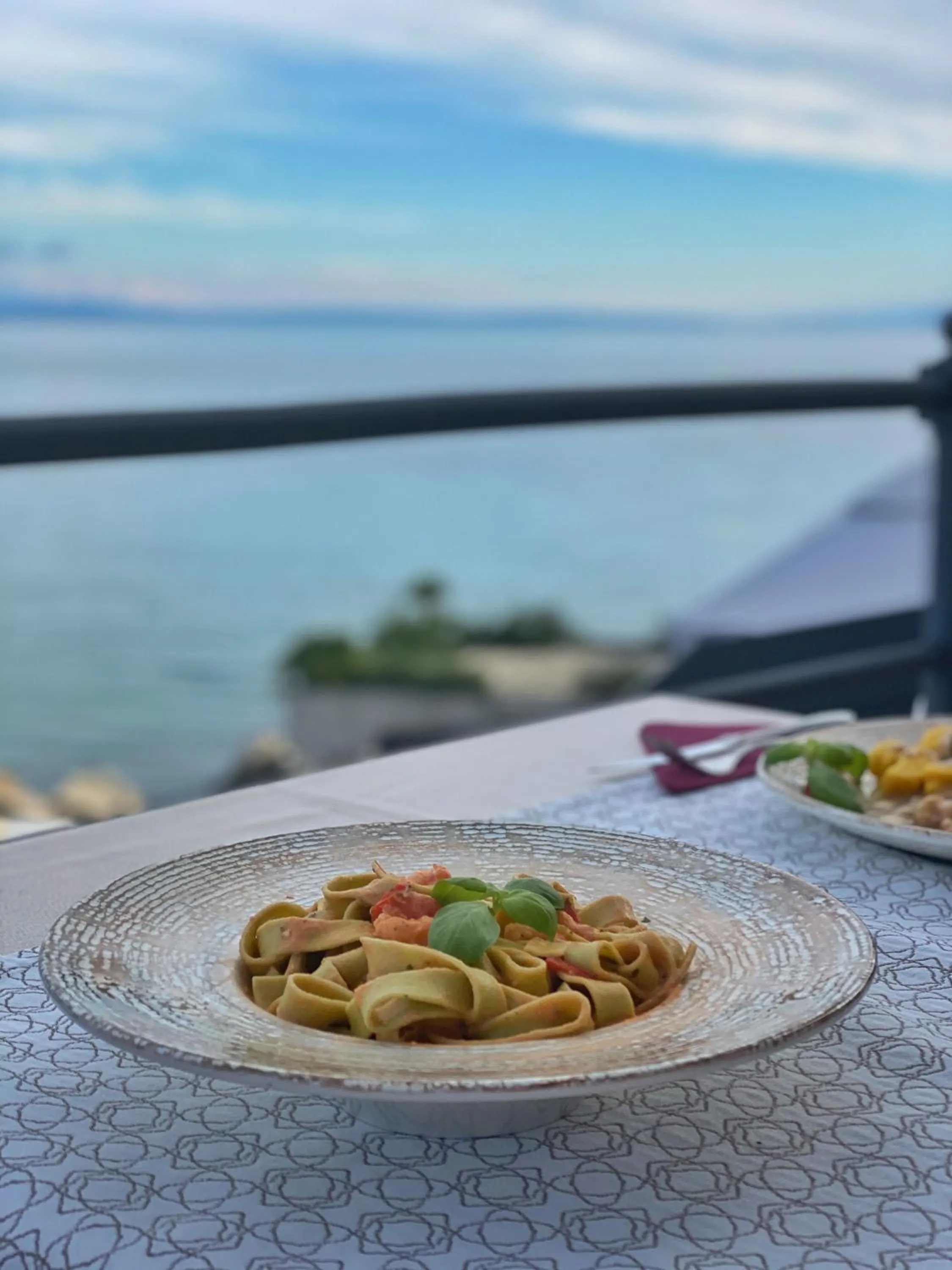 Food and drinks in Hotel Savoy