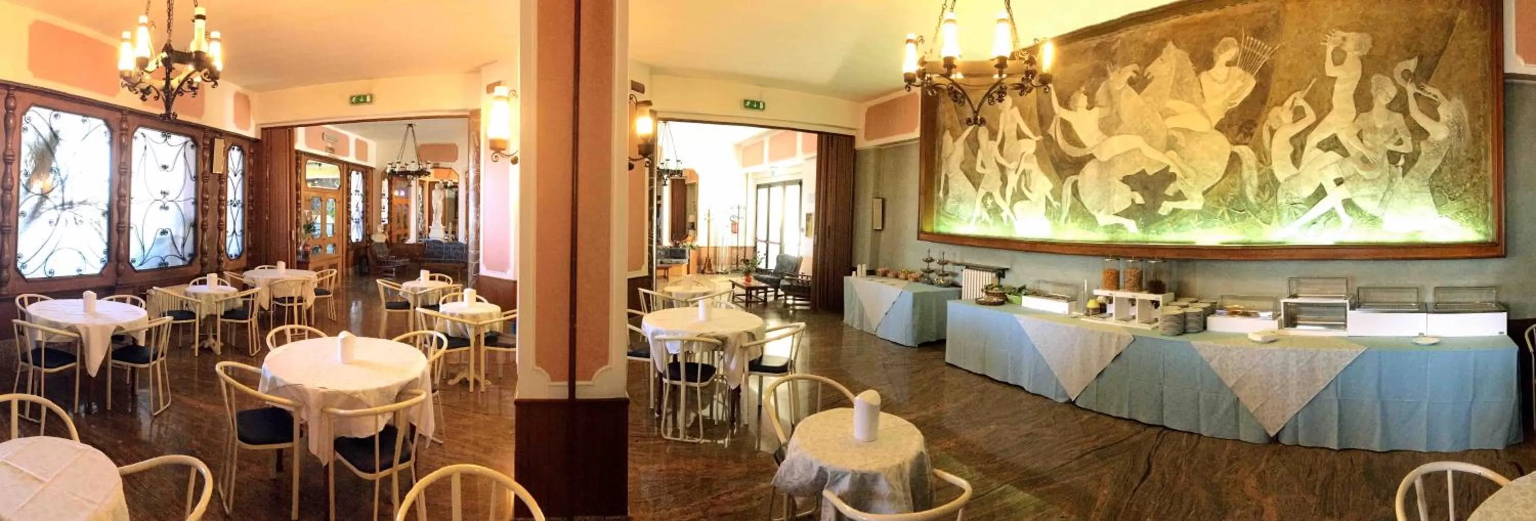 Banquet/Function facilities in Tourist Hotel