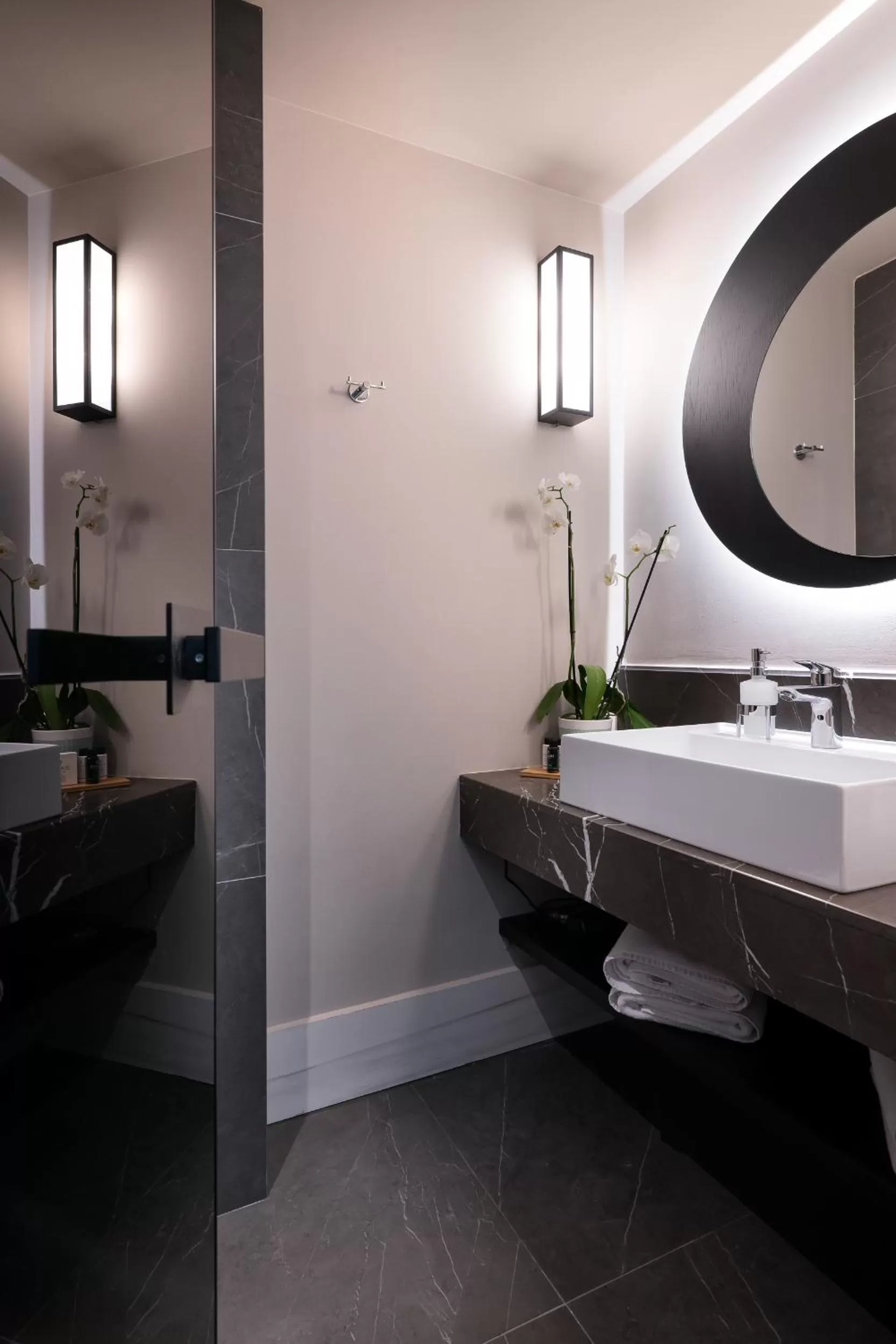 Bathroom in S Hotel Boutique Thessaloniki