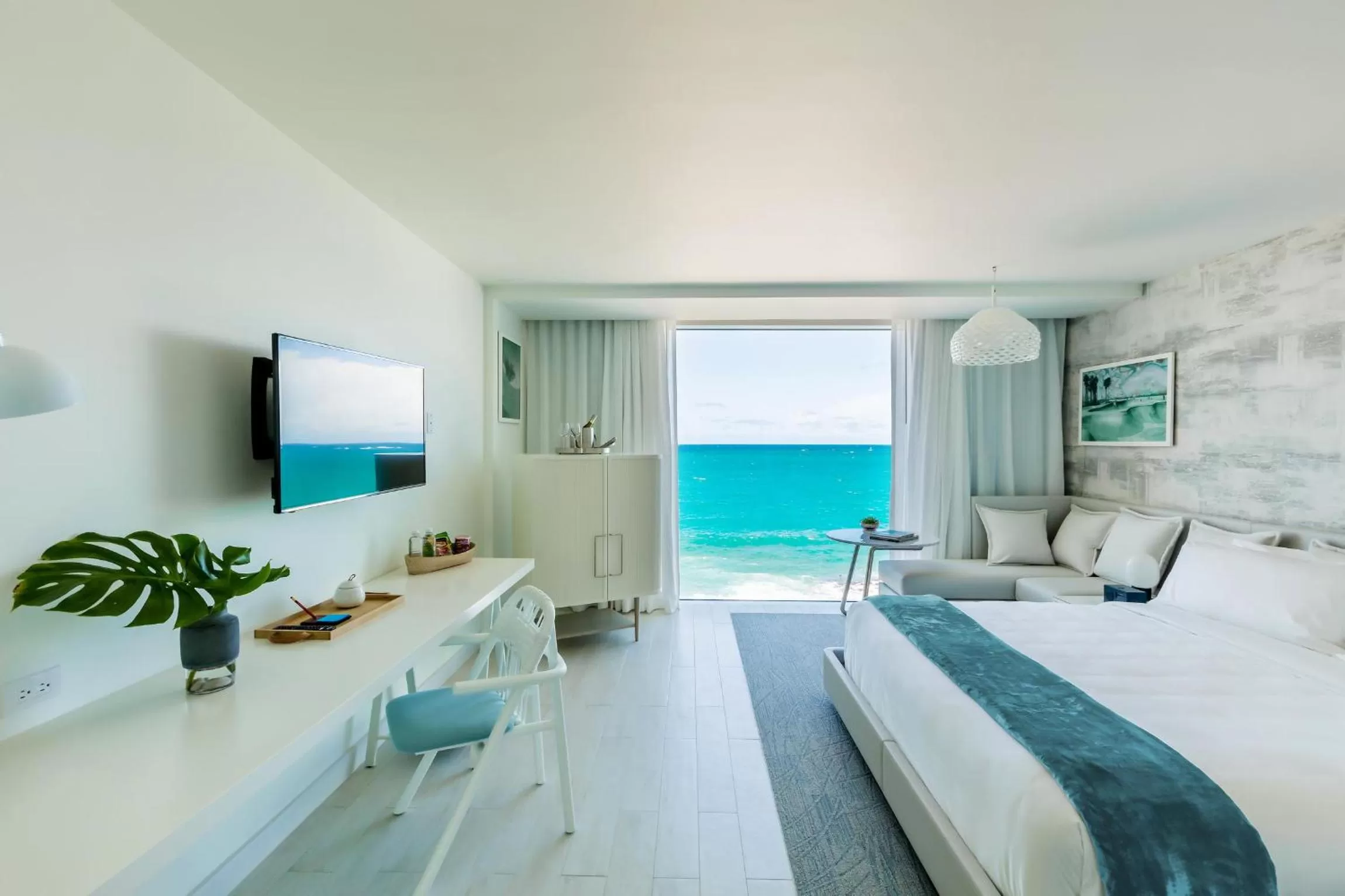 Bedroom, Bed in Condado Ocean Club - Adults Only