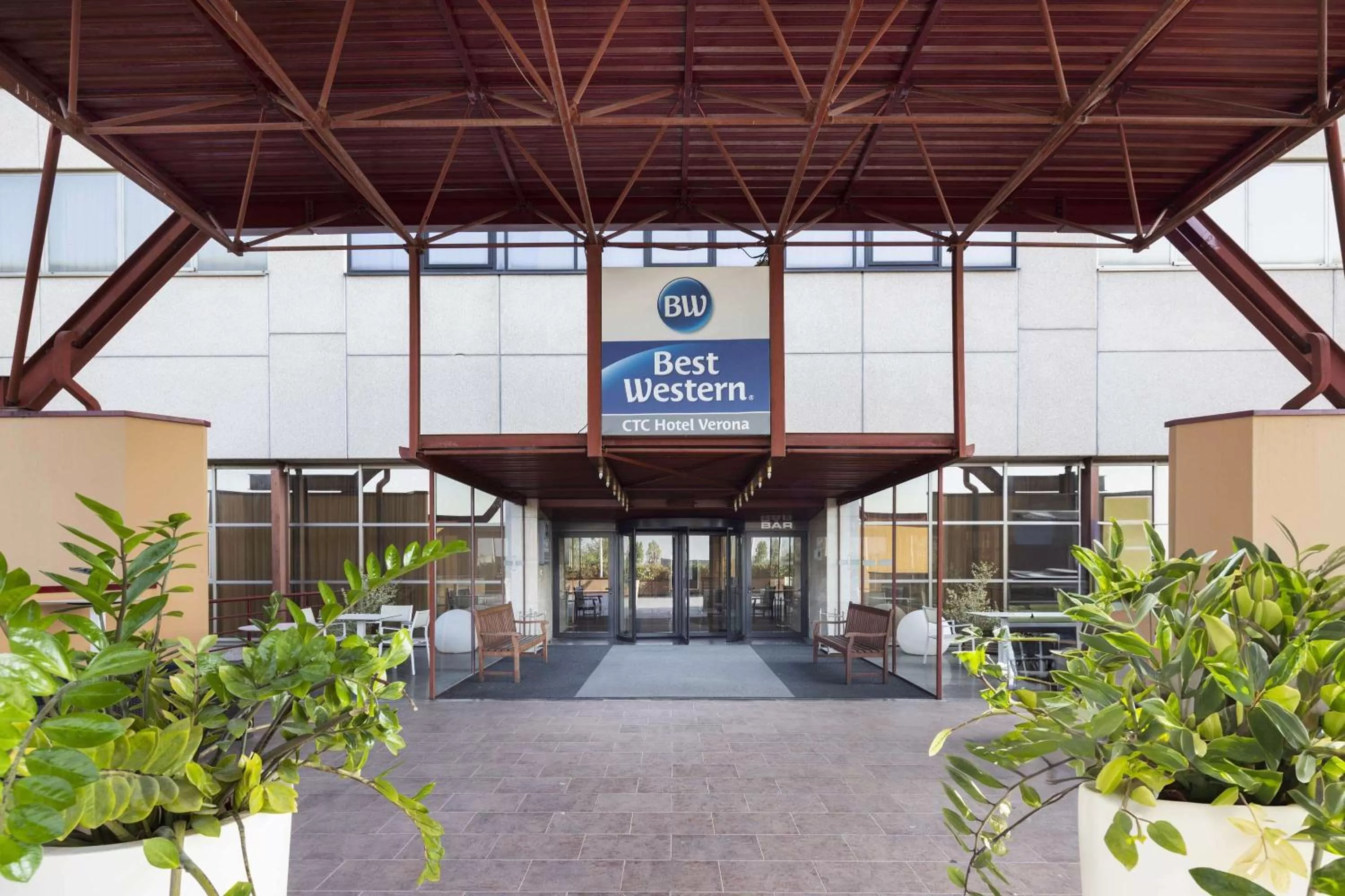 Property building in Best Western CTC Hotel Verona