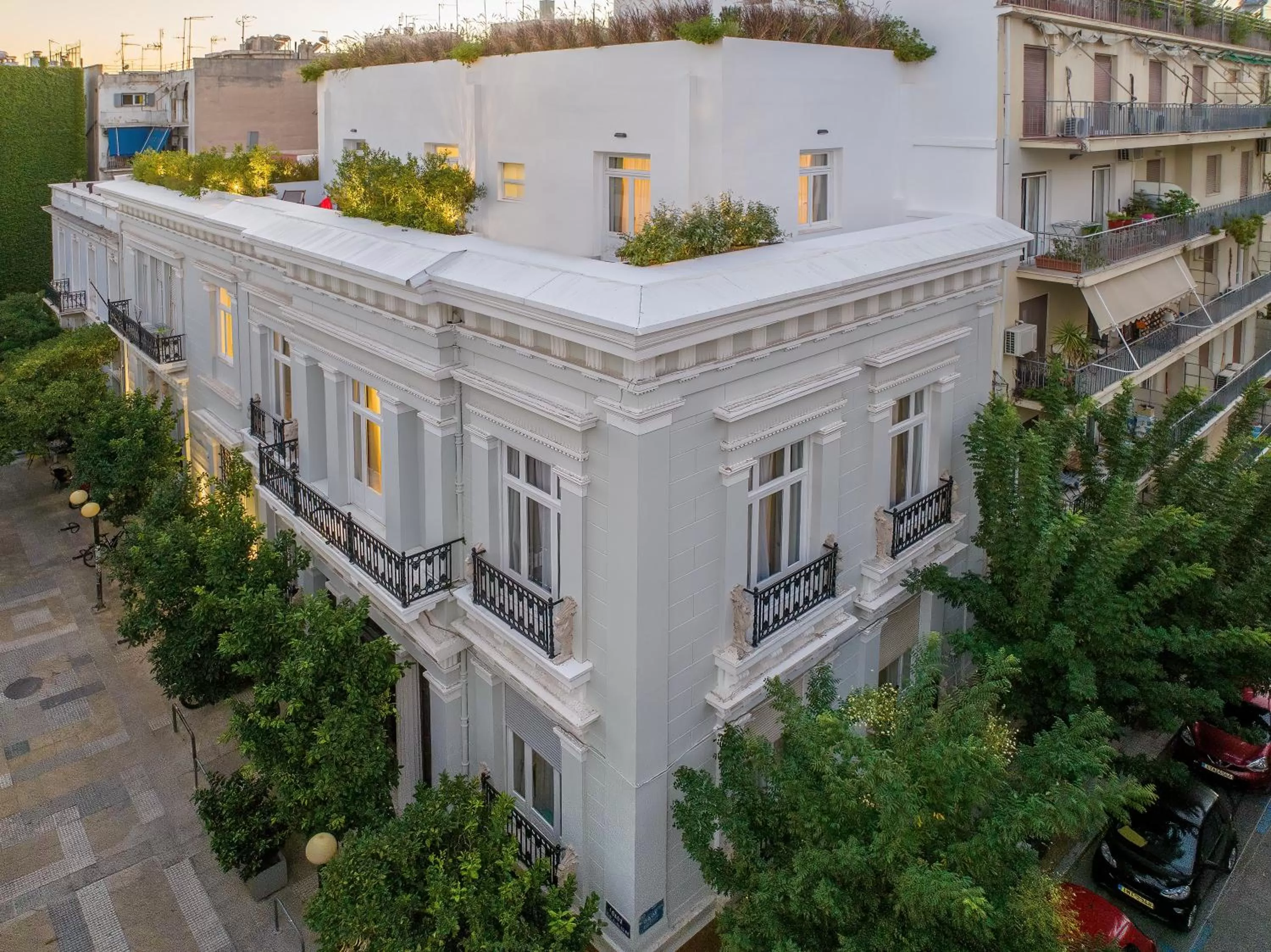 Property building in Athens Flair
