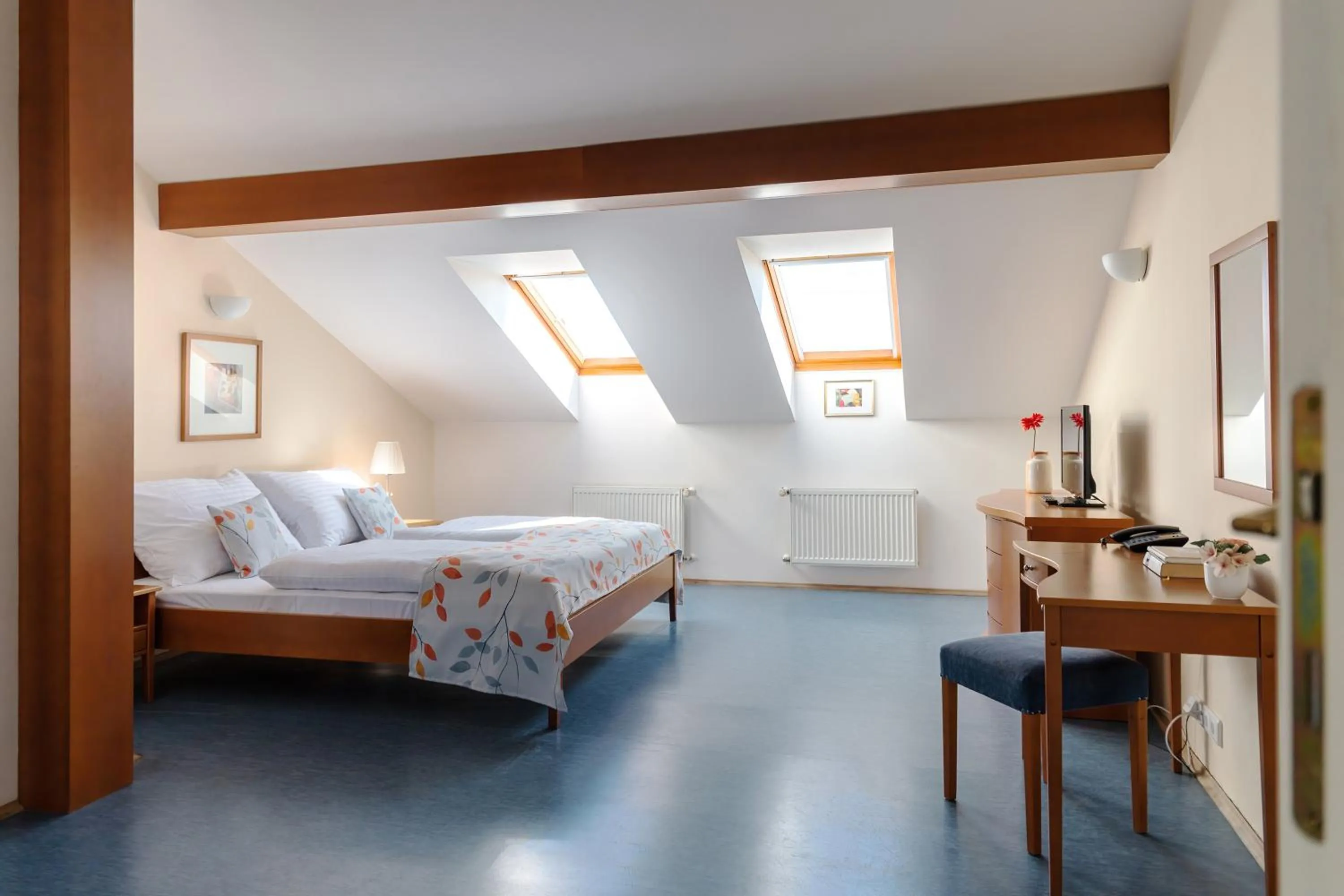 Bed in Sibelius Apartments