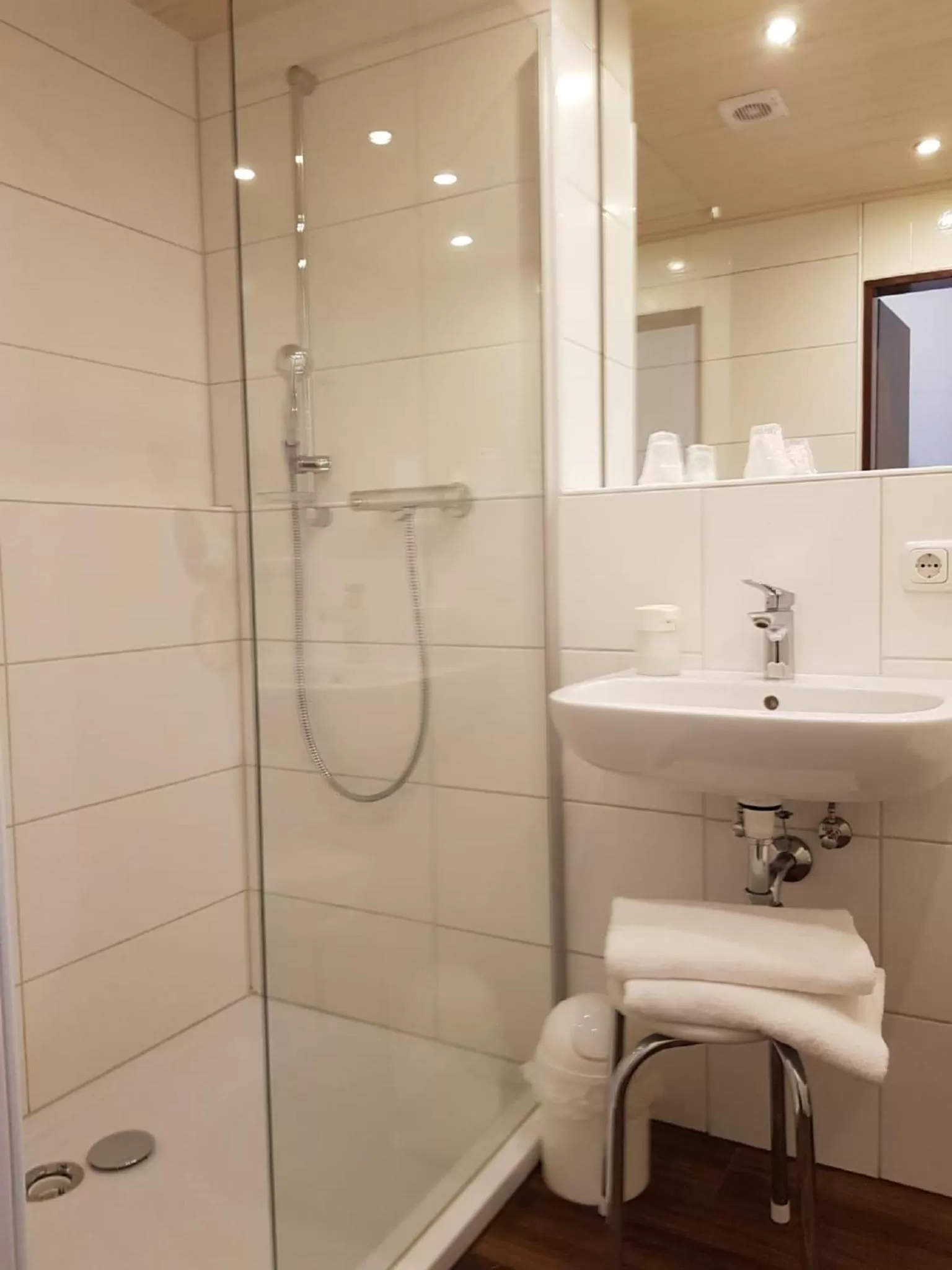 Bathroom in Hotel Promenade