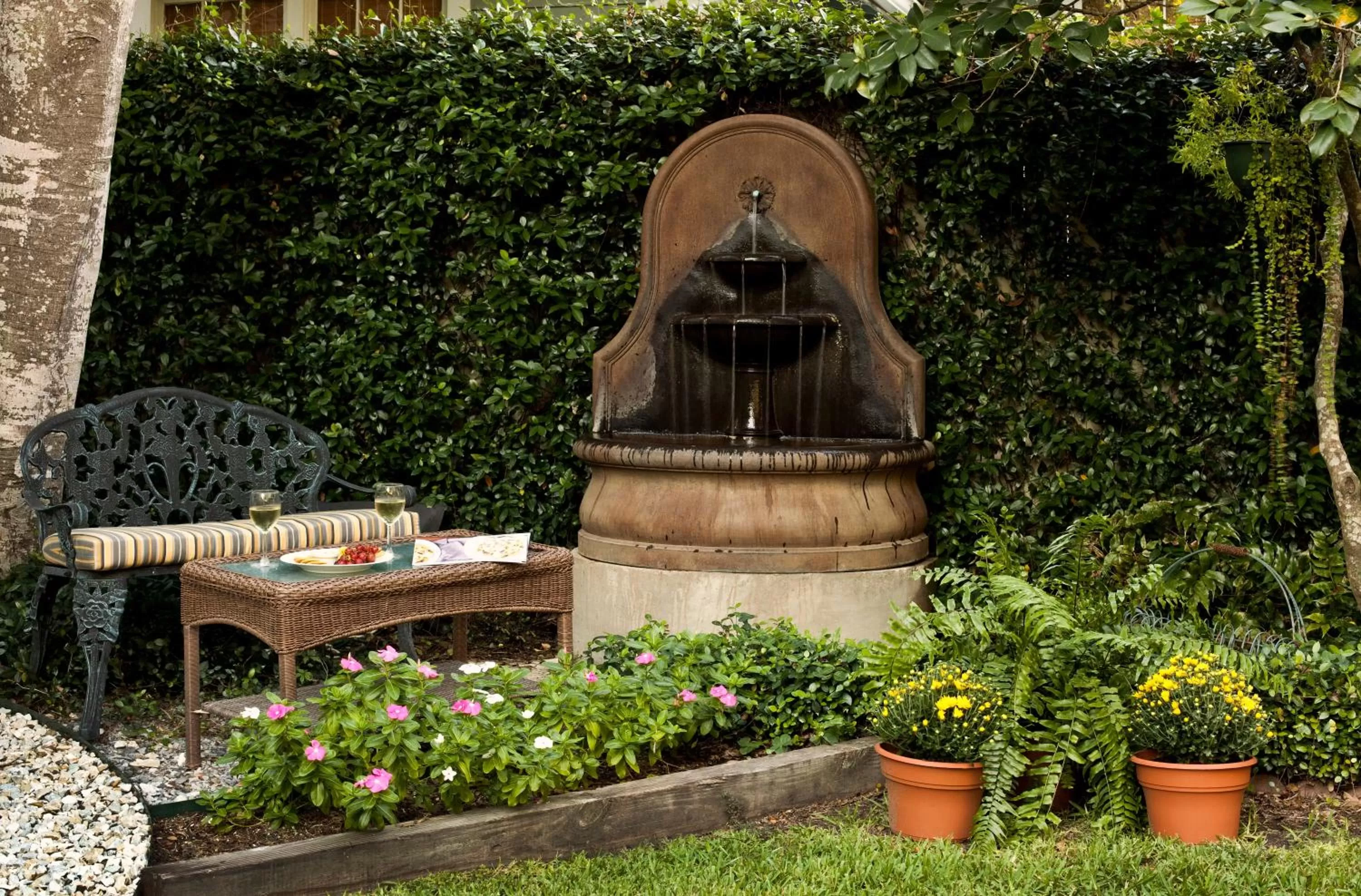 Garden in Devereaux Shields House