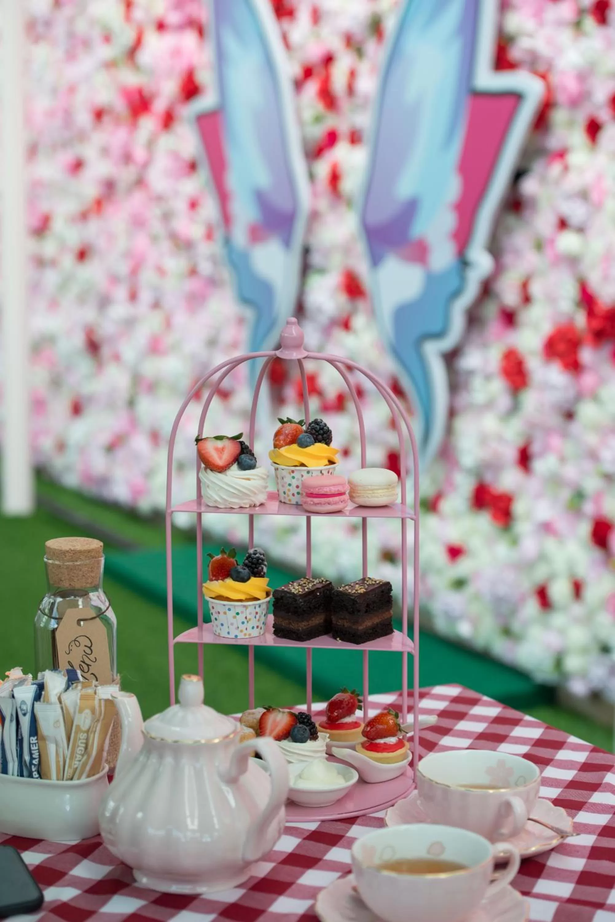 Food and drinks in Grand Ion Delemen Hotel