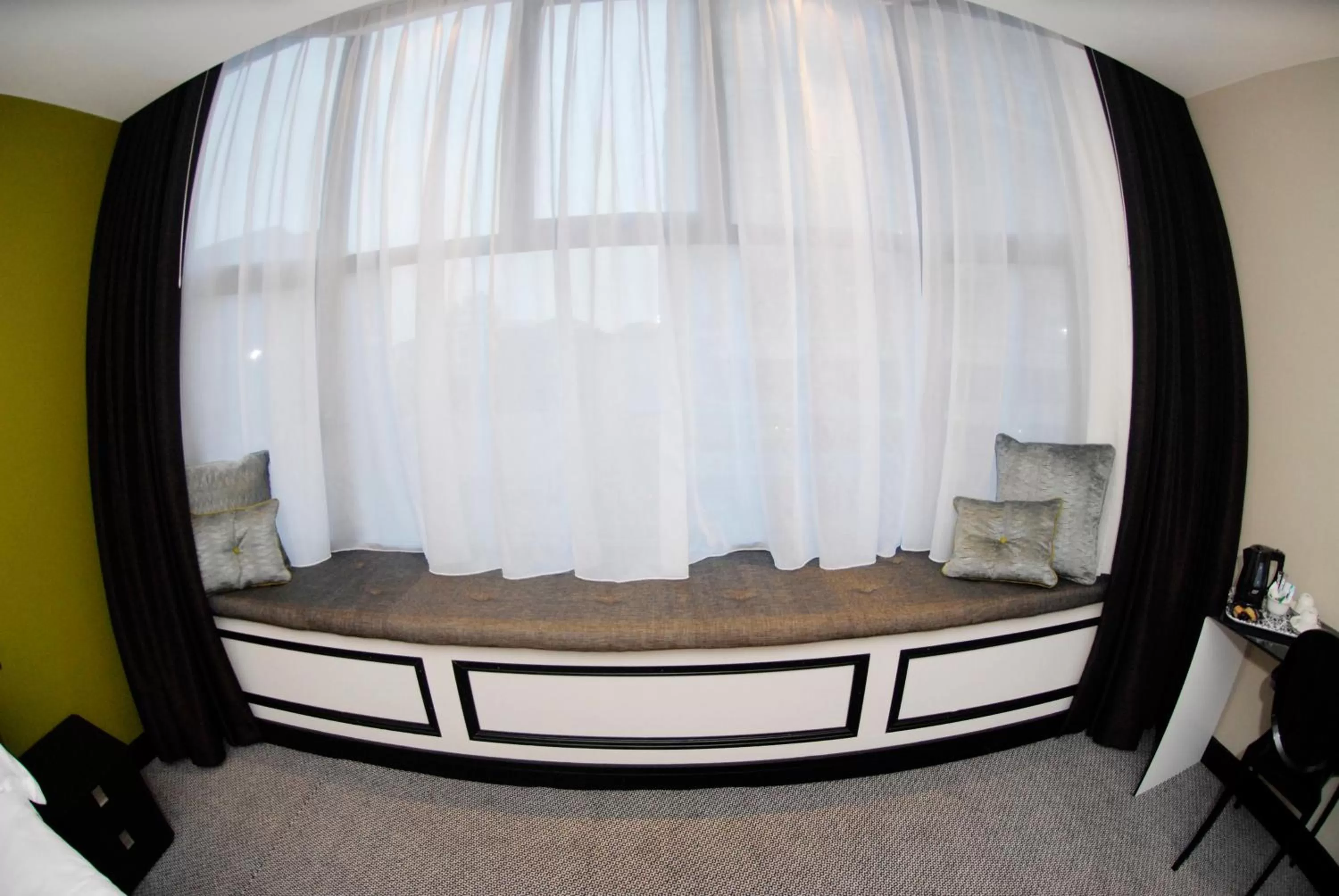 Seating area, Bed in Print Works Hotel