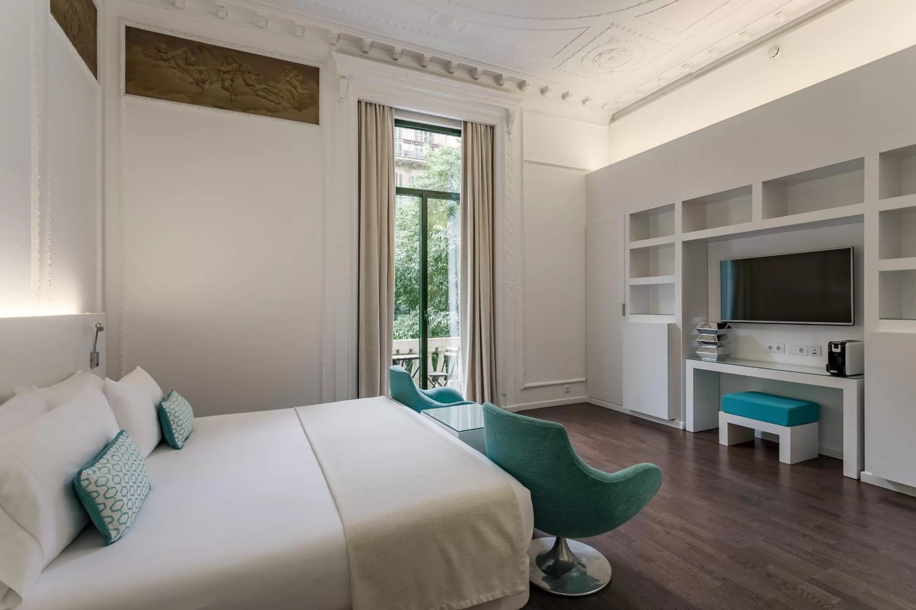 Bed in Room Mate Carla, Barcelona