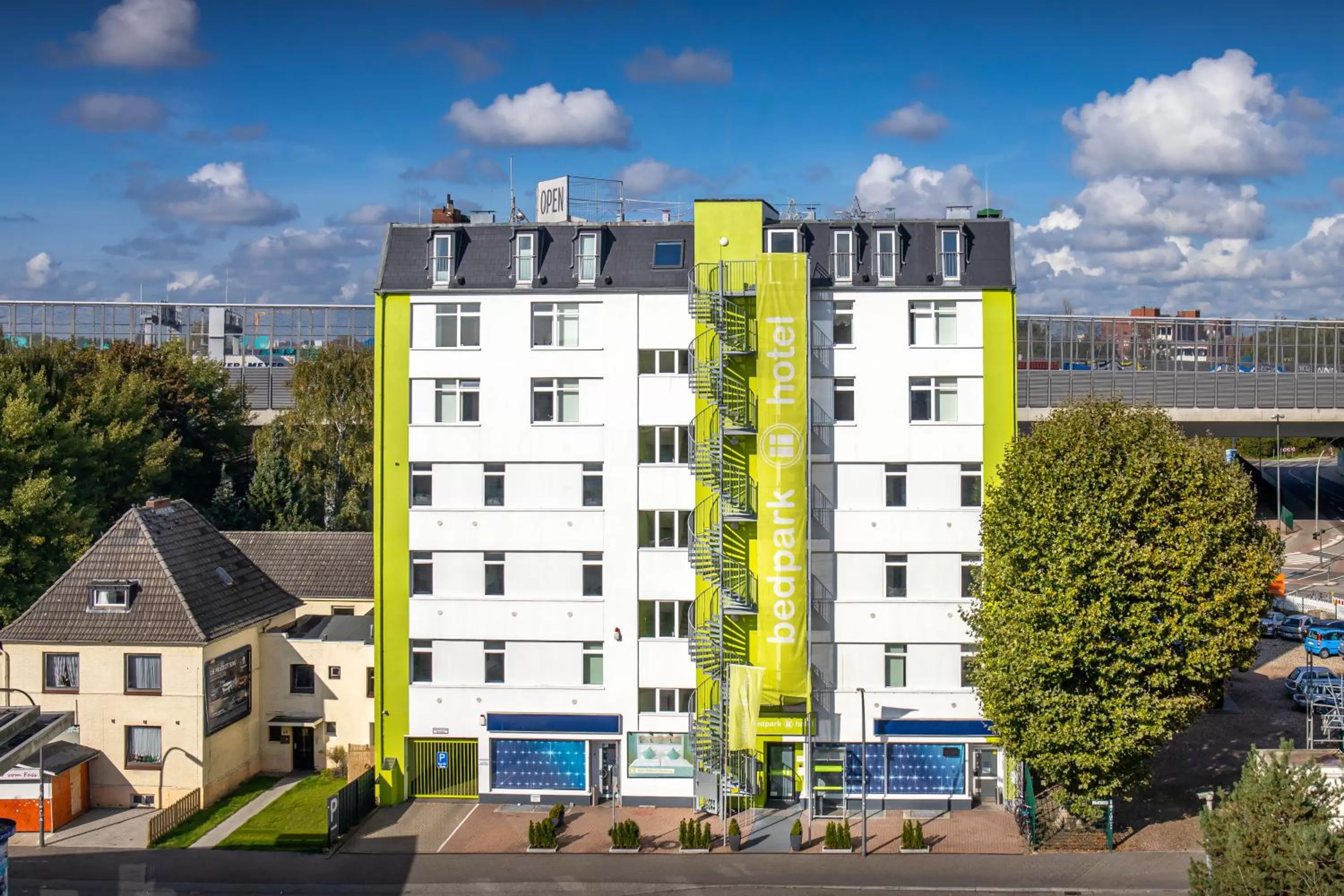 Property building in bedpark Stellingen