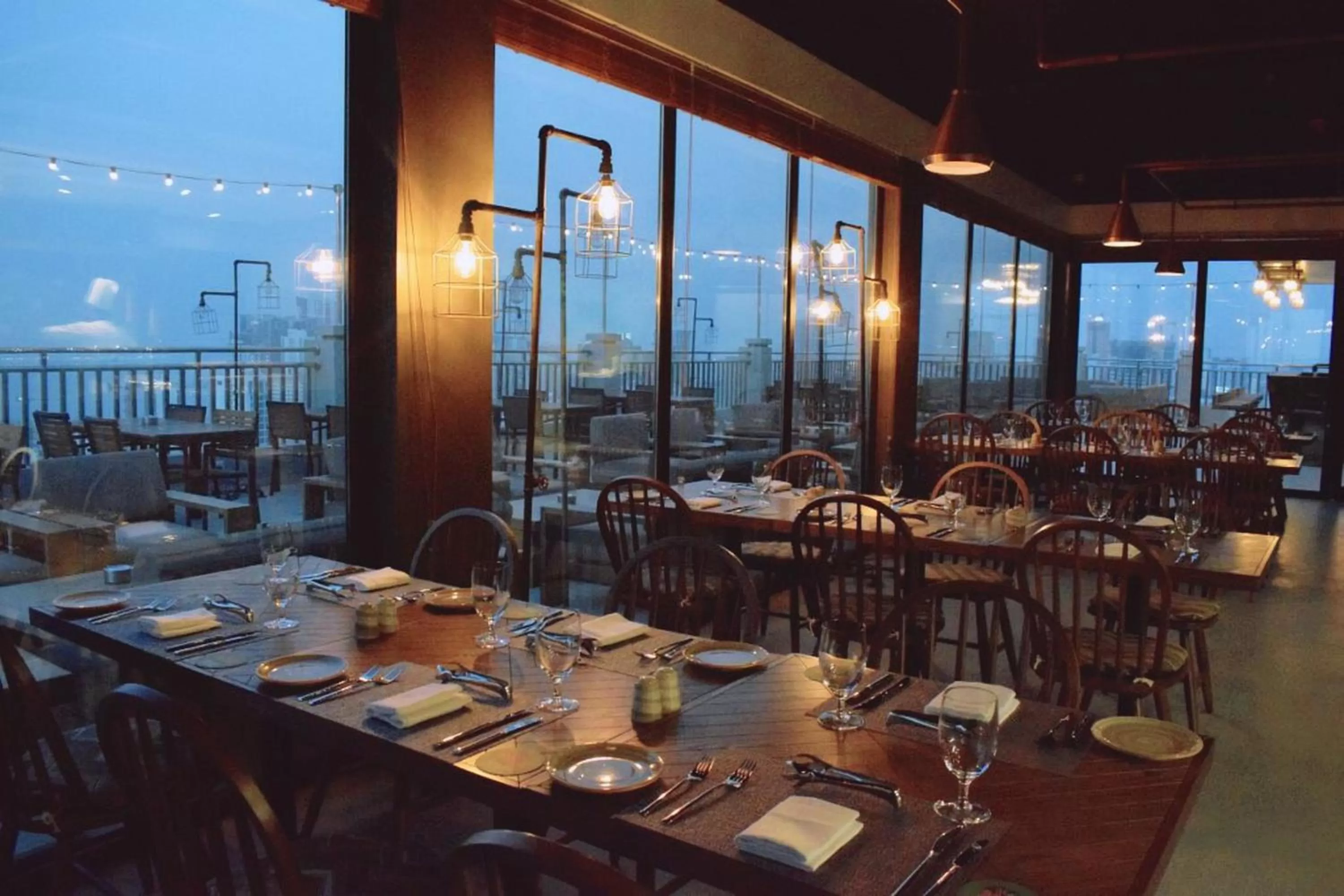 Food and drinks in Wyndham Garden Manama