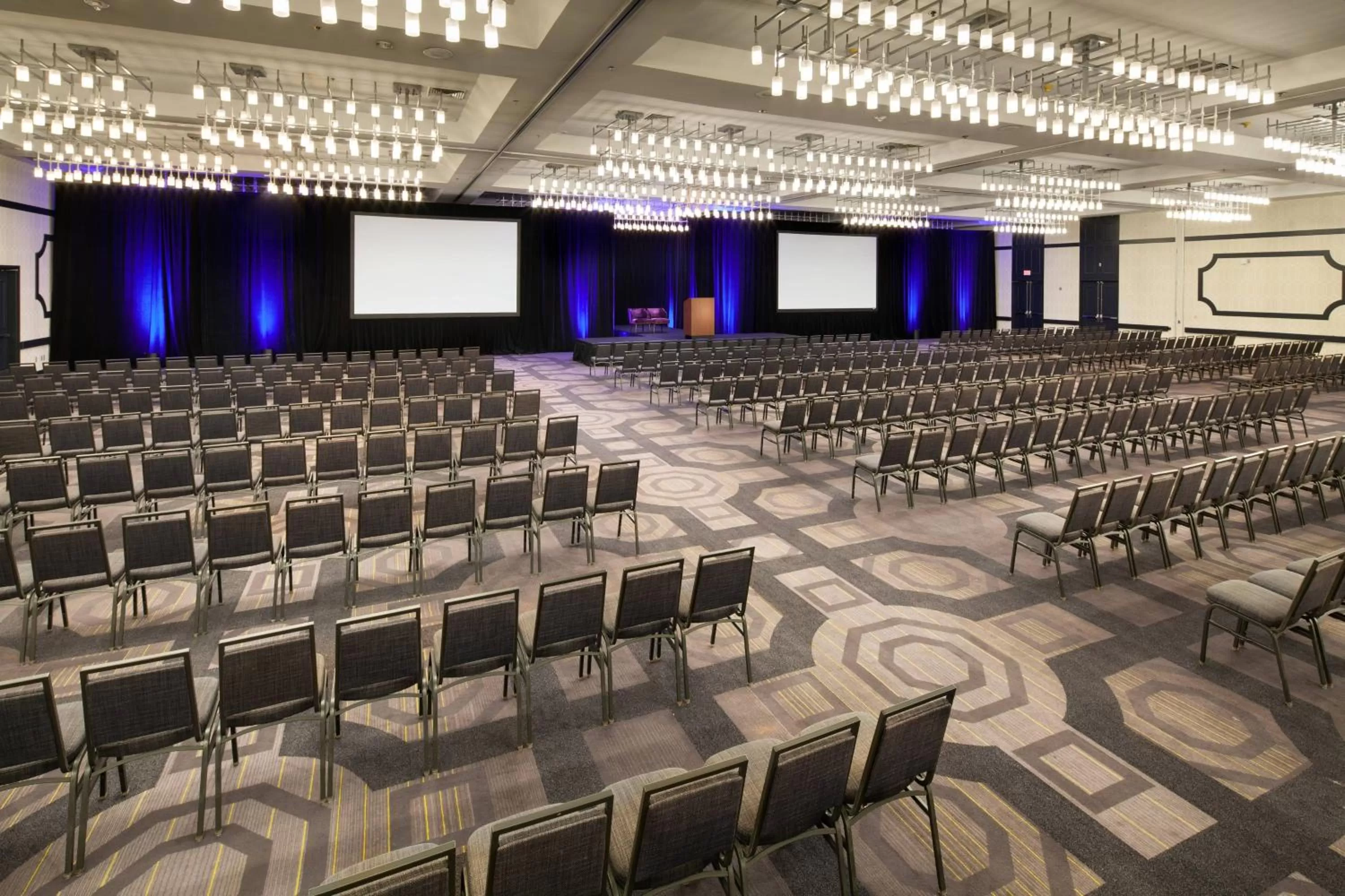 Meeting/conference room in Sheraton Gateway Los Angeles Hotel
